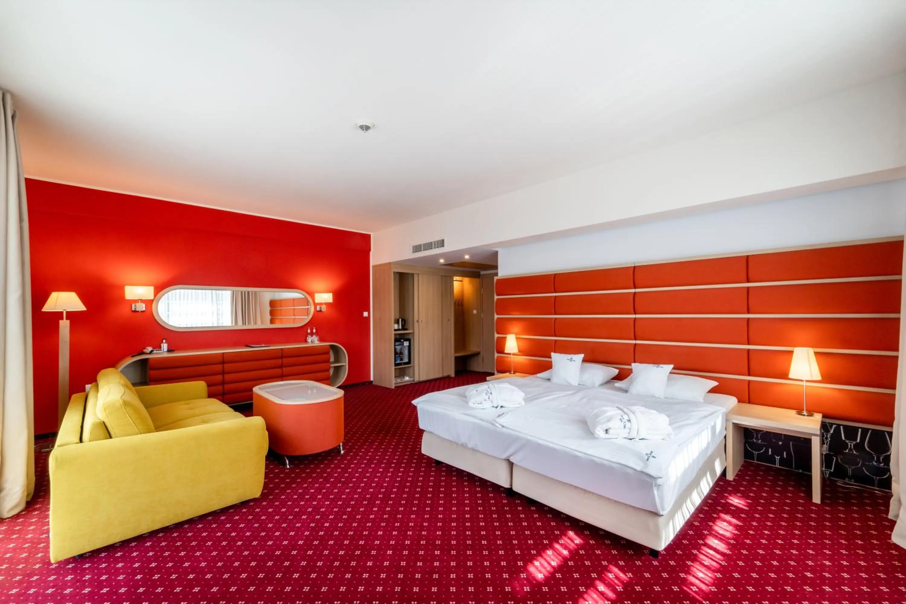 Bed in Grape Town Hotel - Park79