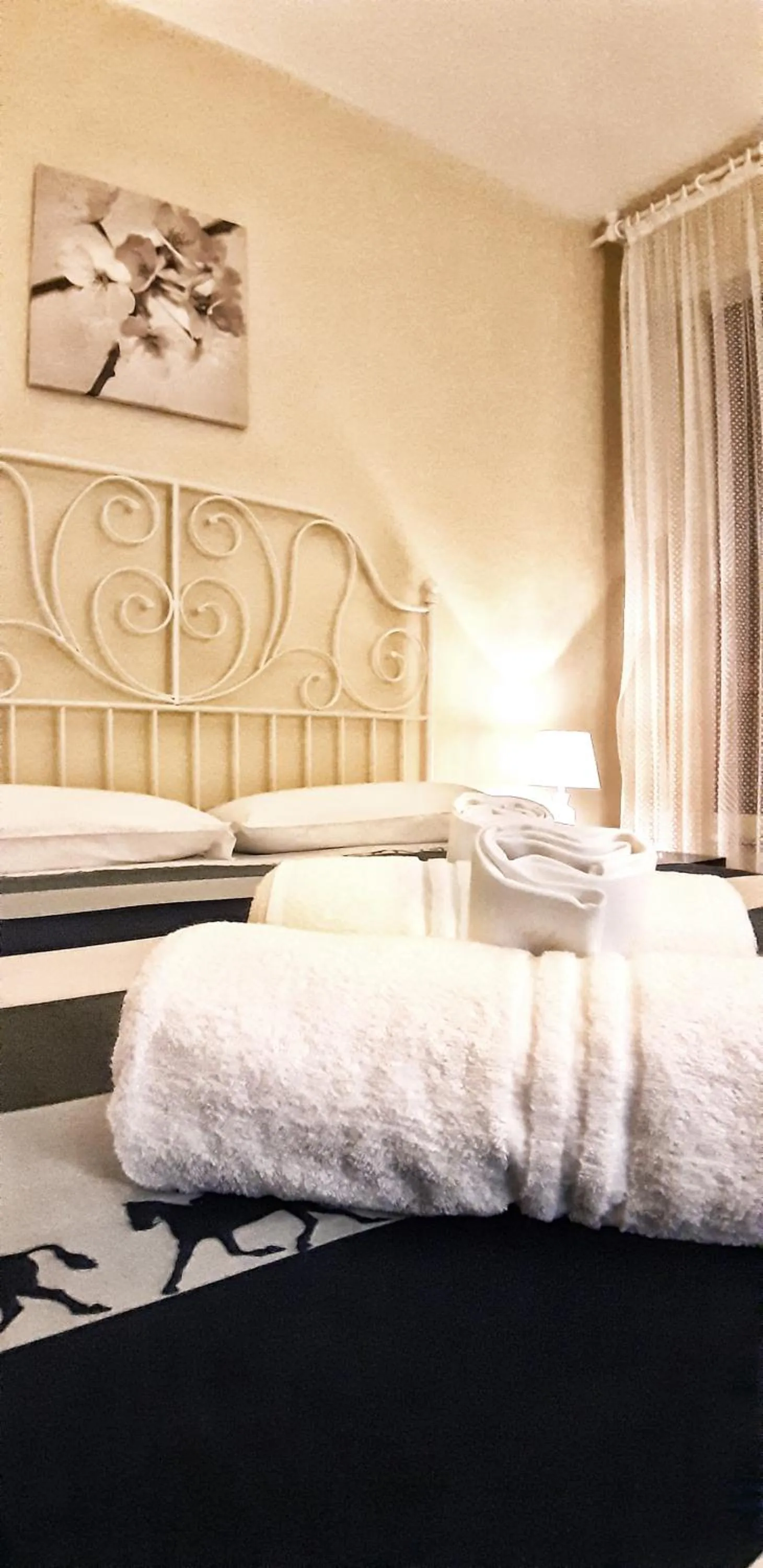 Bedroom, Bed in Hotel Provenza