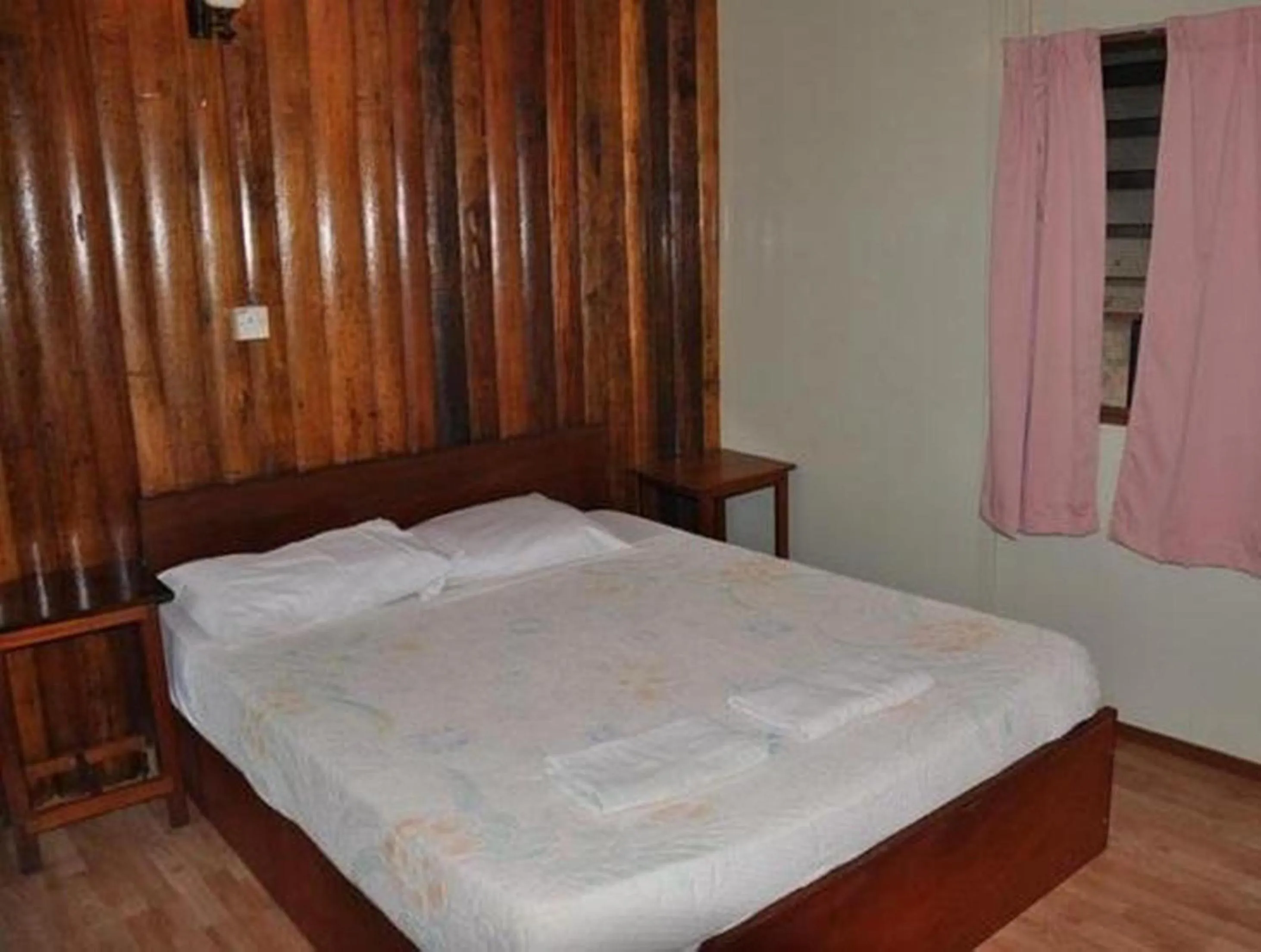Photo of the whole room, Bed in Sepilok Jungle Resort