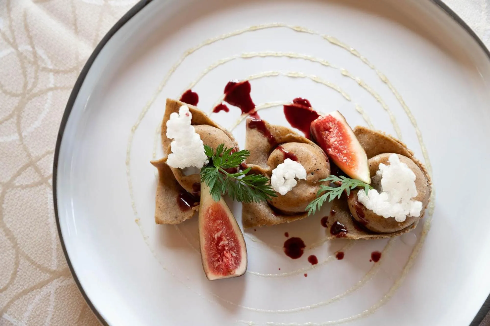 Restaurant/places to eat in Hotel Burggräflerhof