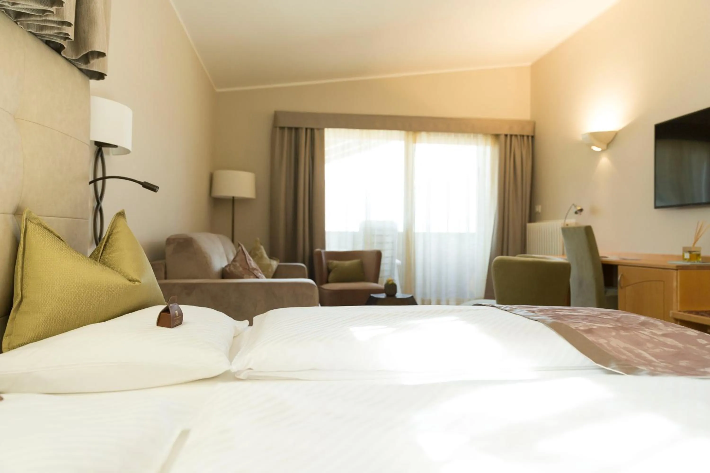 Photo of the whole room, Bed in Hotel Burggräflerhof