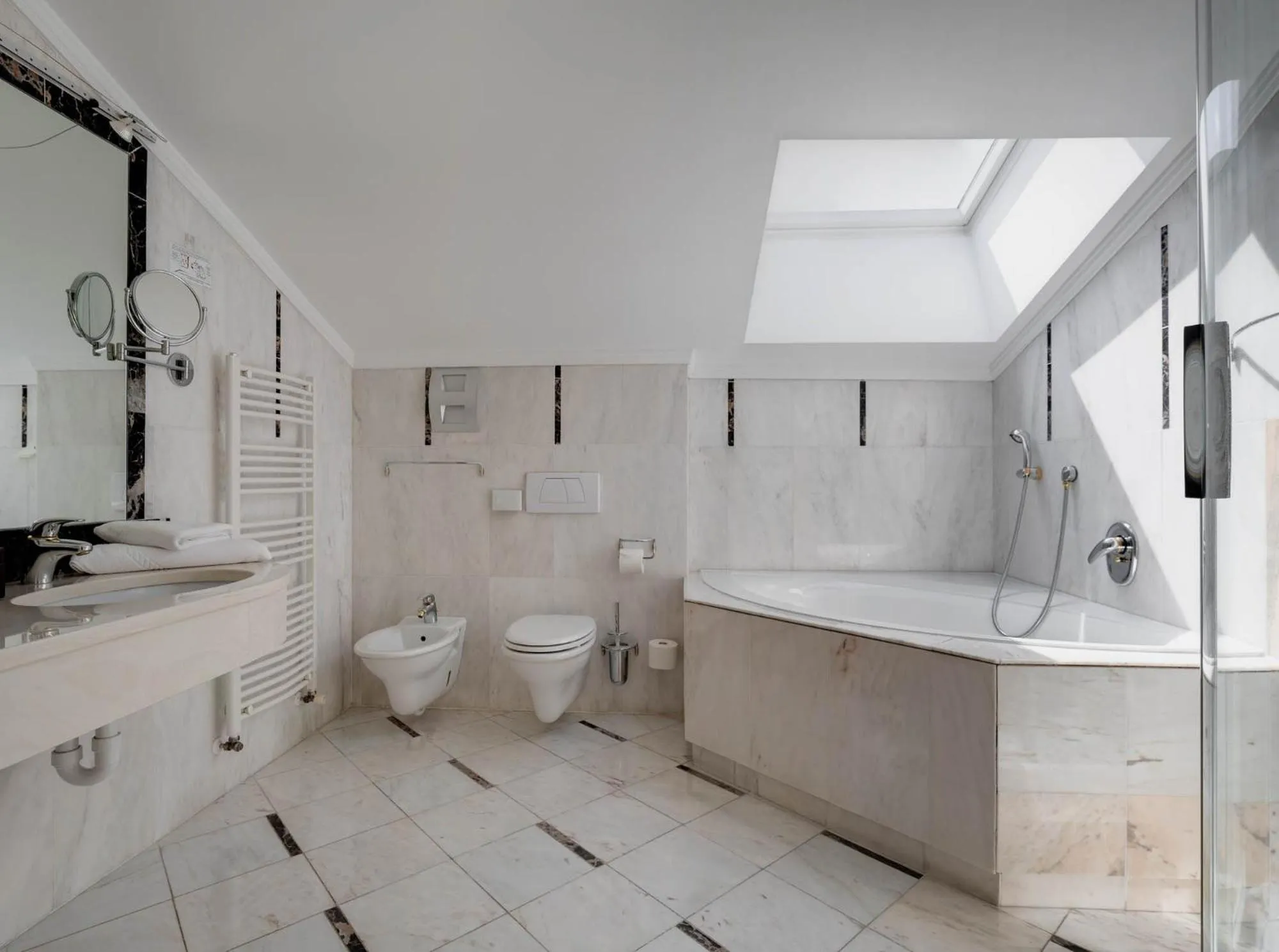 Bathroom in Hotel Burggräflerhof