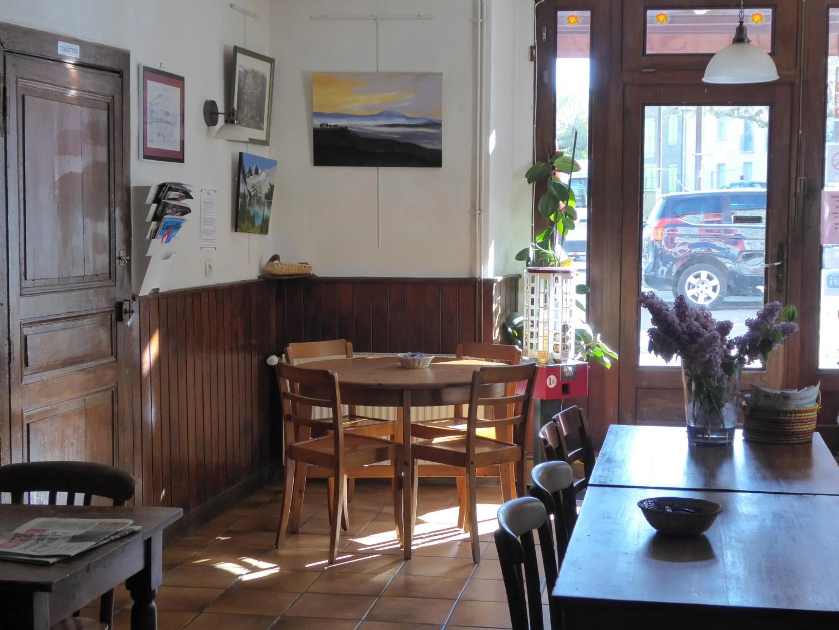 Lounge or bar in Auberge l'Escaleta