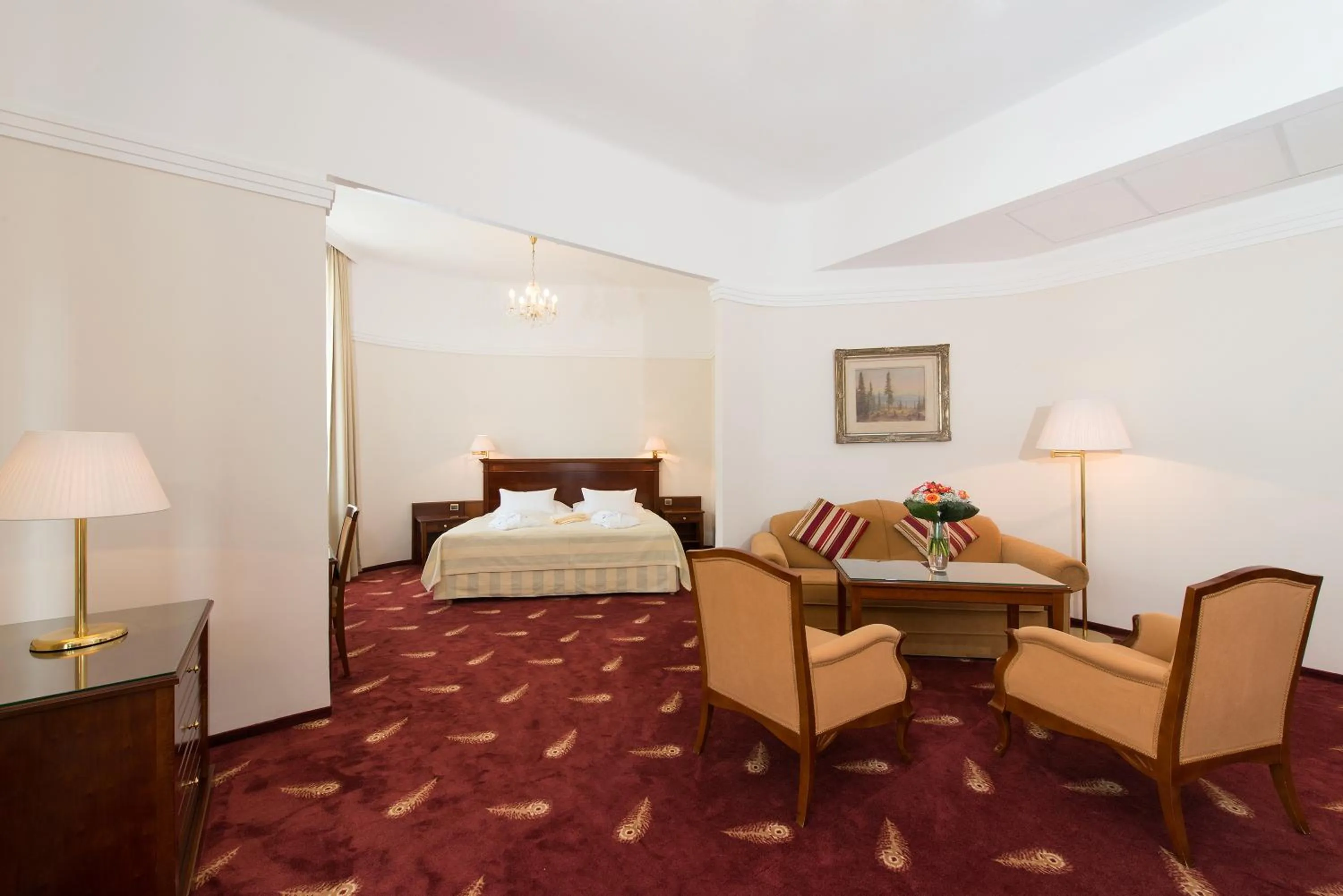 Living room, Bed in Ensana Thermia Palace