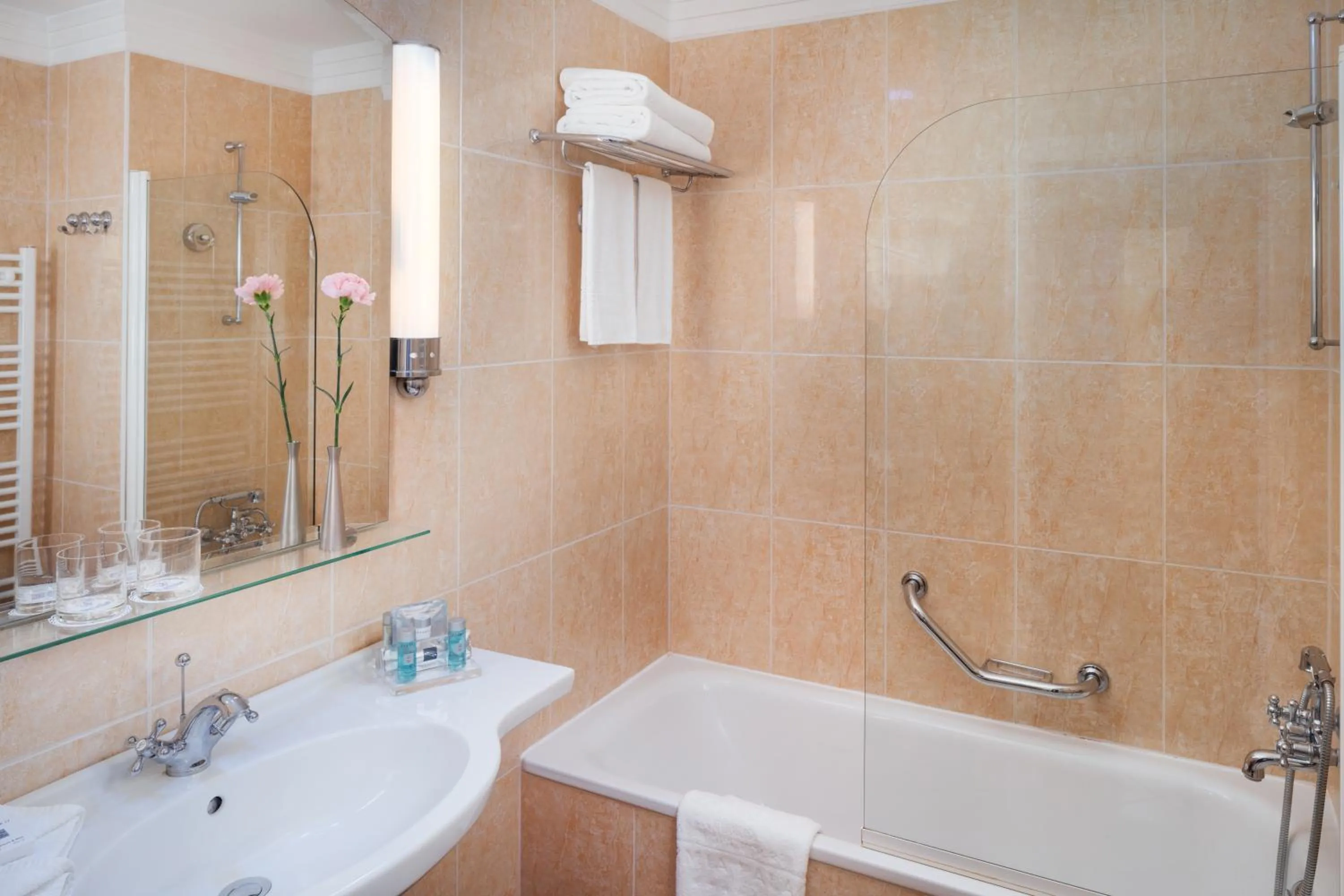 Bathroom in Ensana Thermia Palace