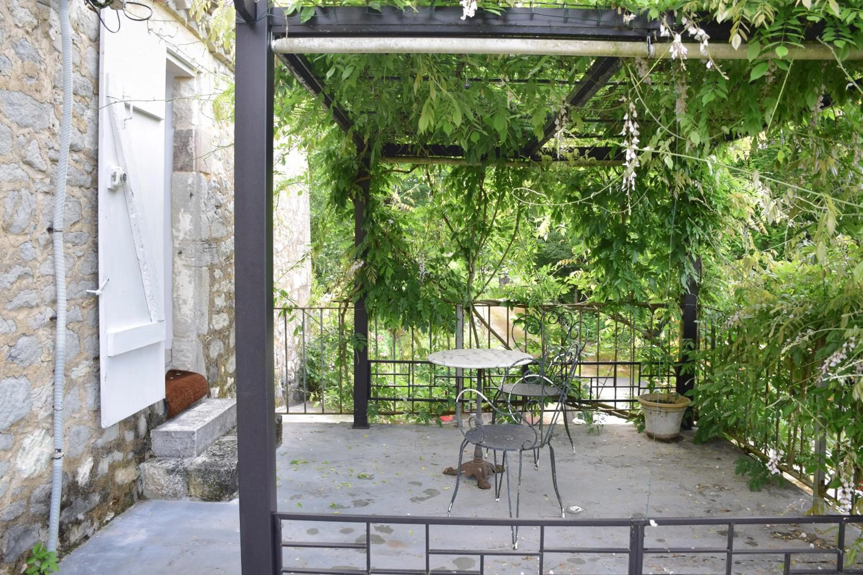 Patio in Moulin De Ladausse