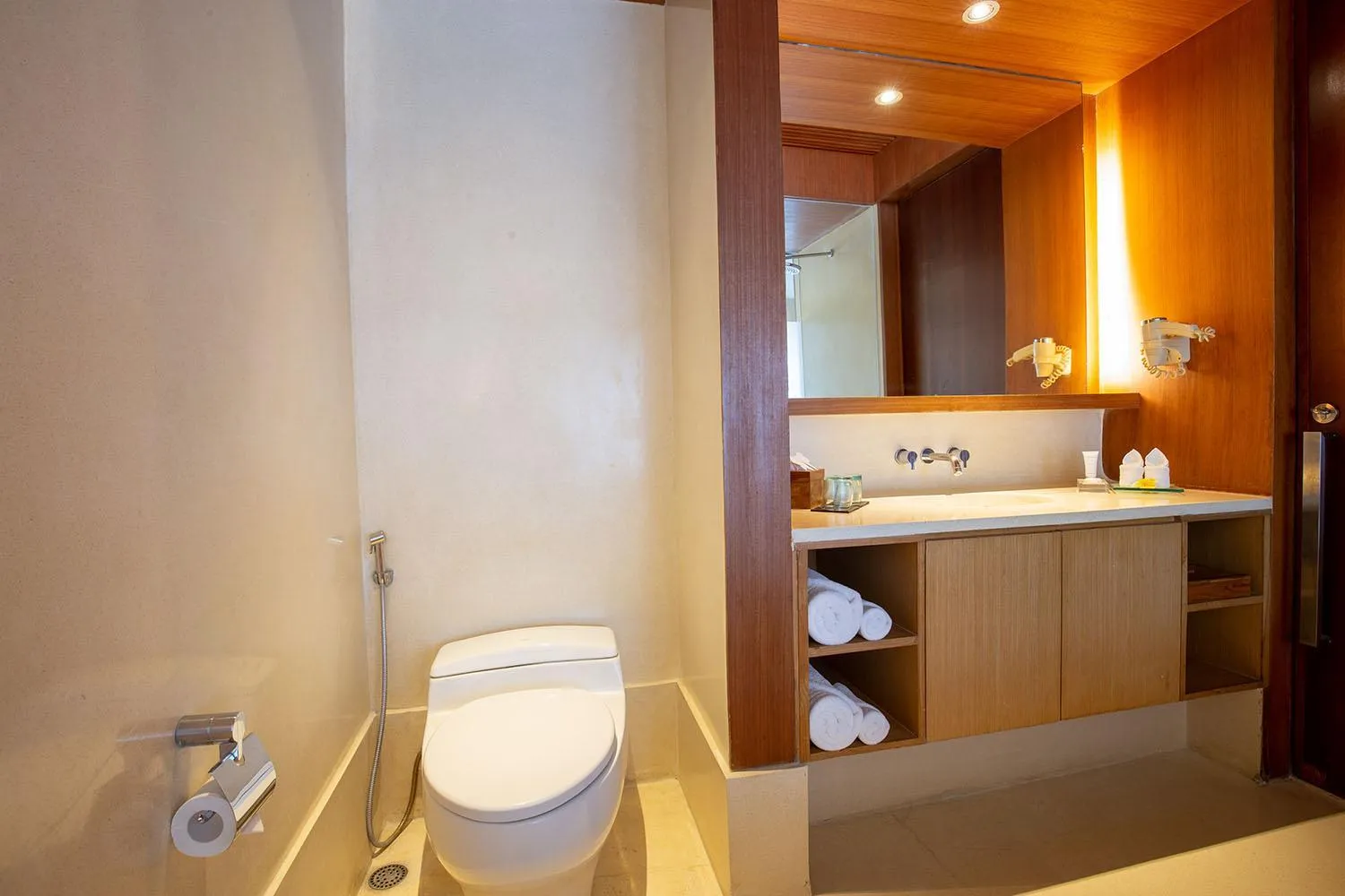 Toilet in THE HAVEN Bali Seminyak