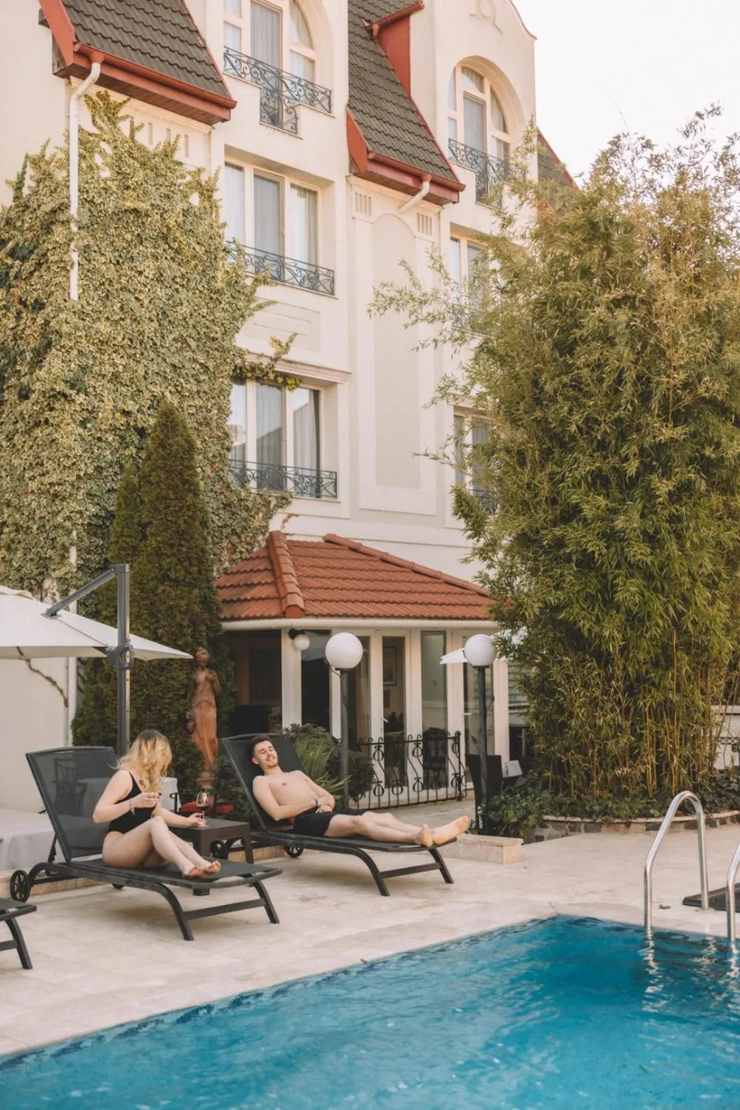 Swimming pool in The Elite - Oradea's Legendary Hotel