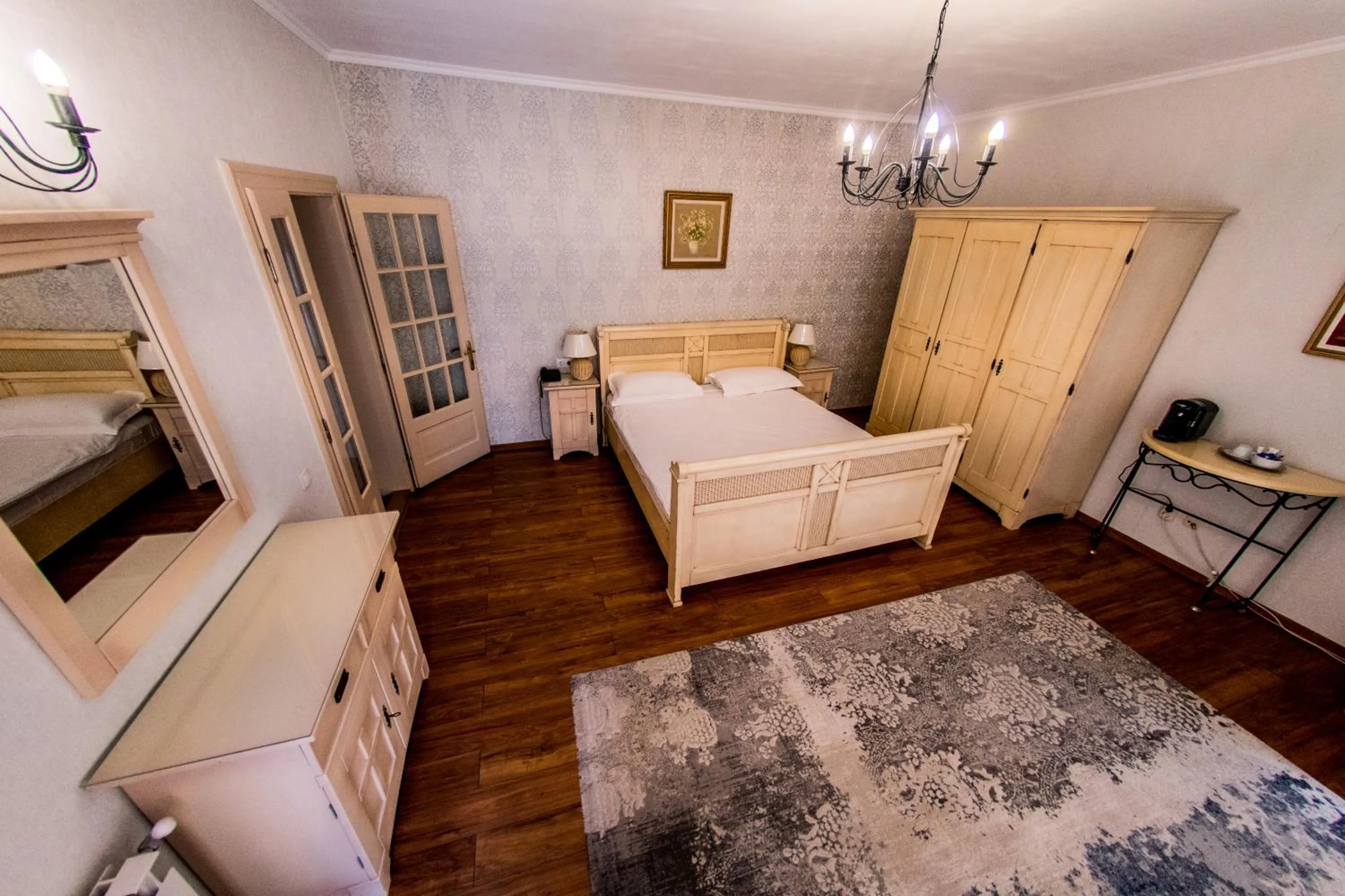 Bed in The Elite - Oradea's Legendary Hotel