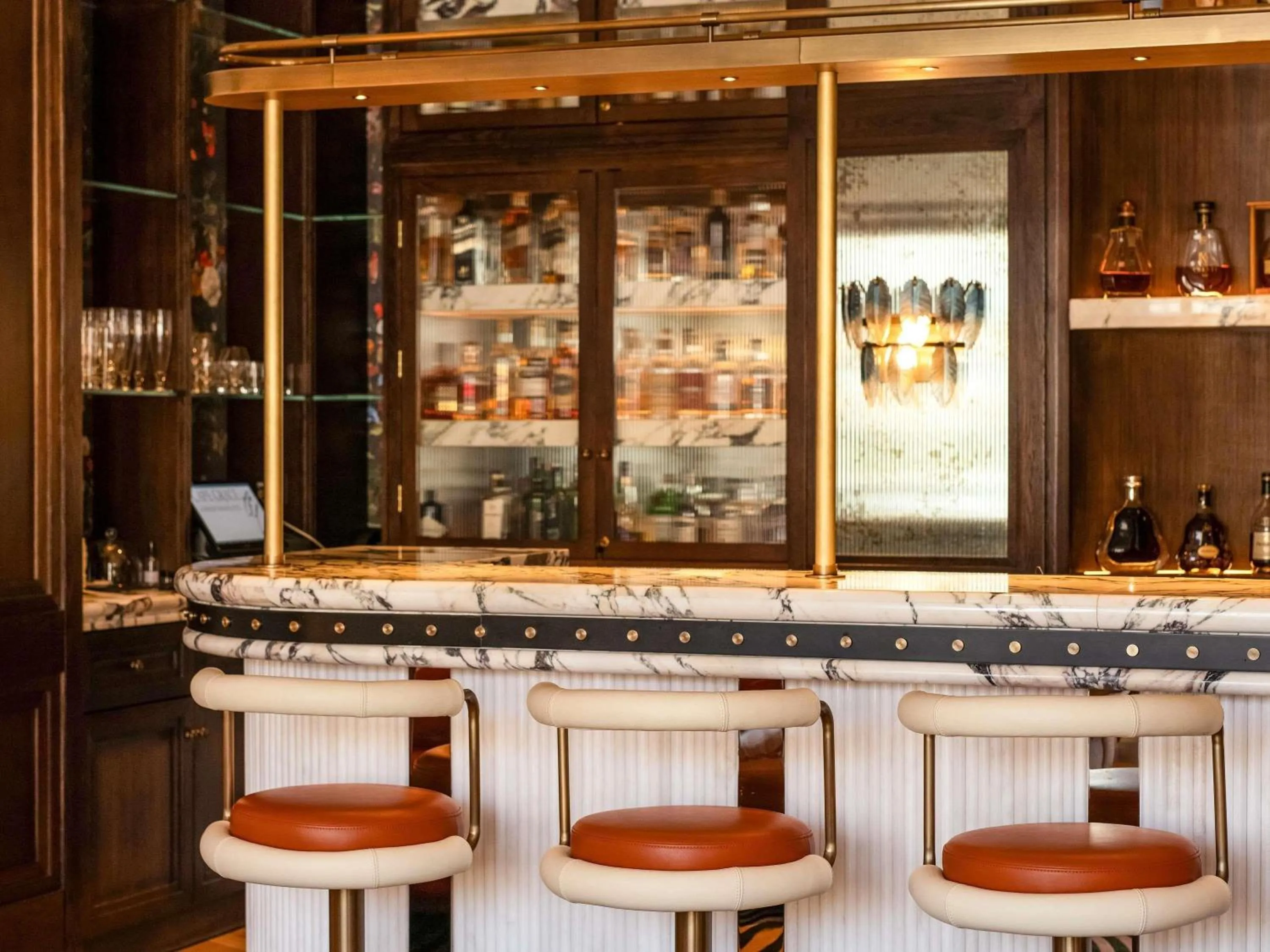 Lounge or bar in Cape Grace, A Fairmont Managed Hotel