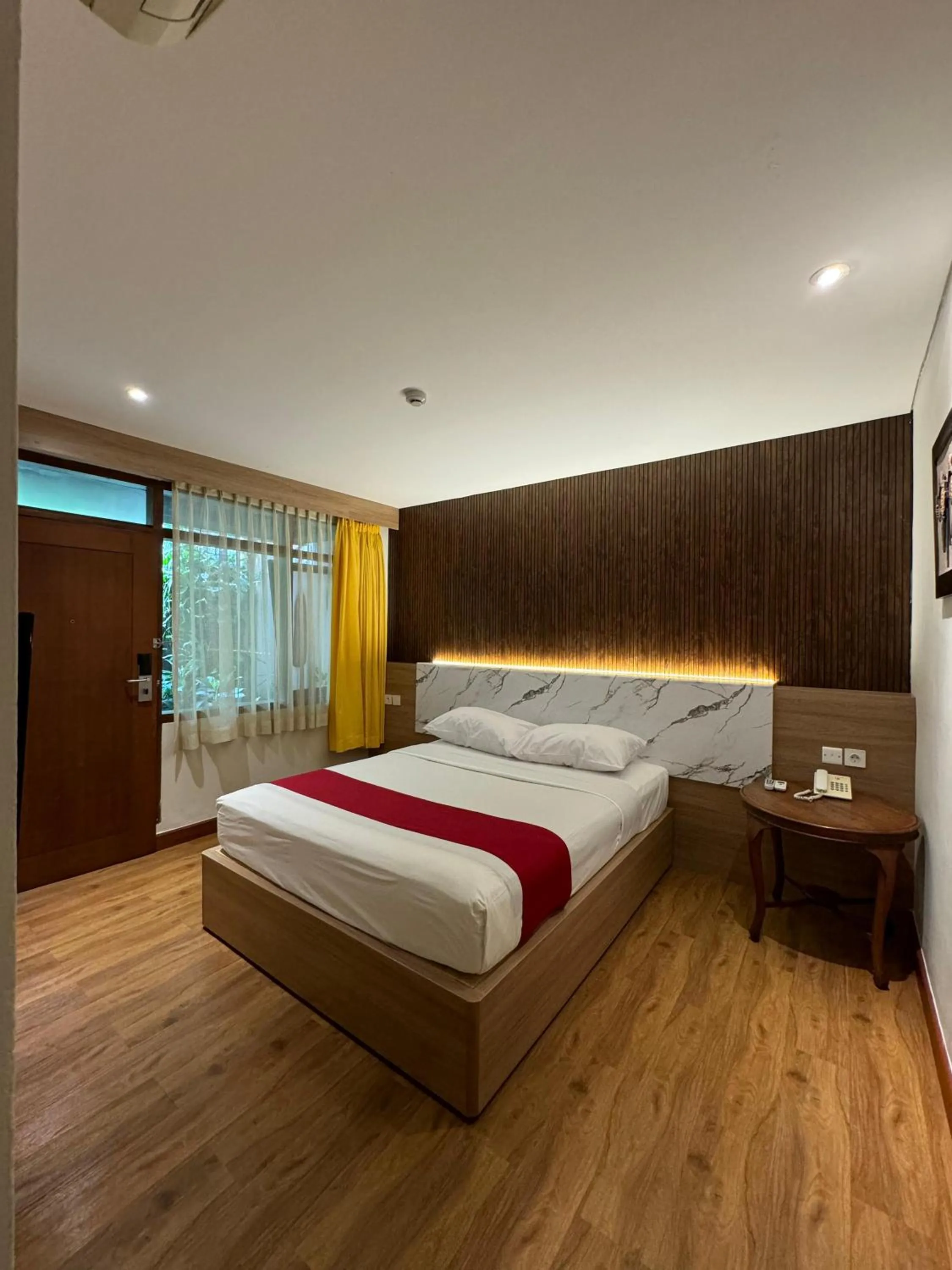 Bed in Sukajadi Hotel, Convention and Gallery