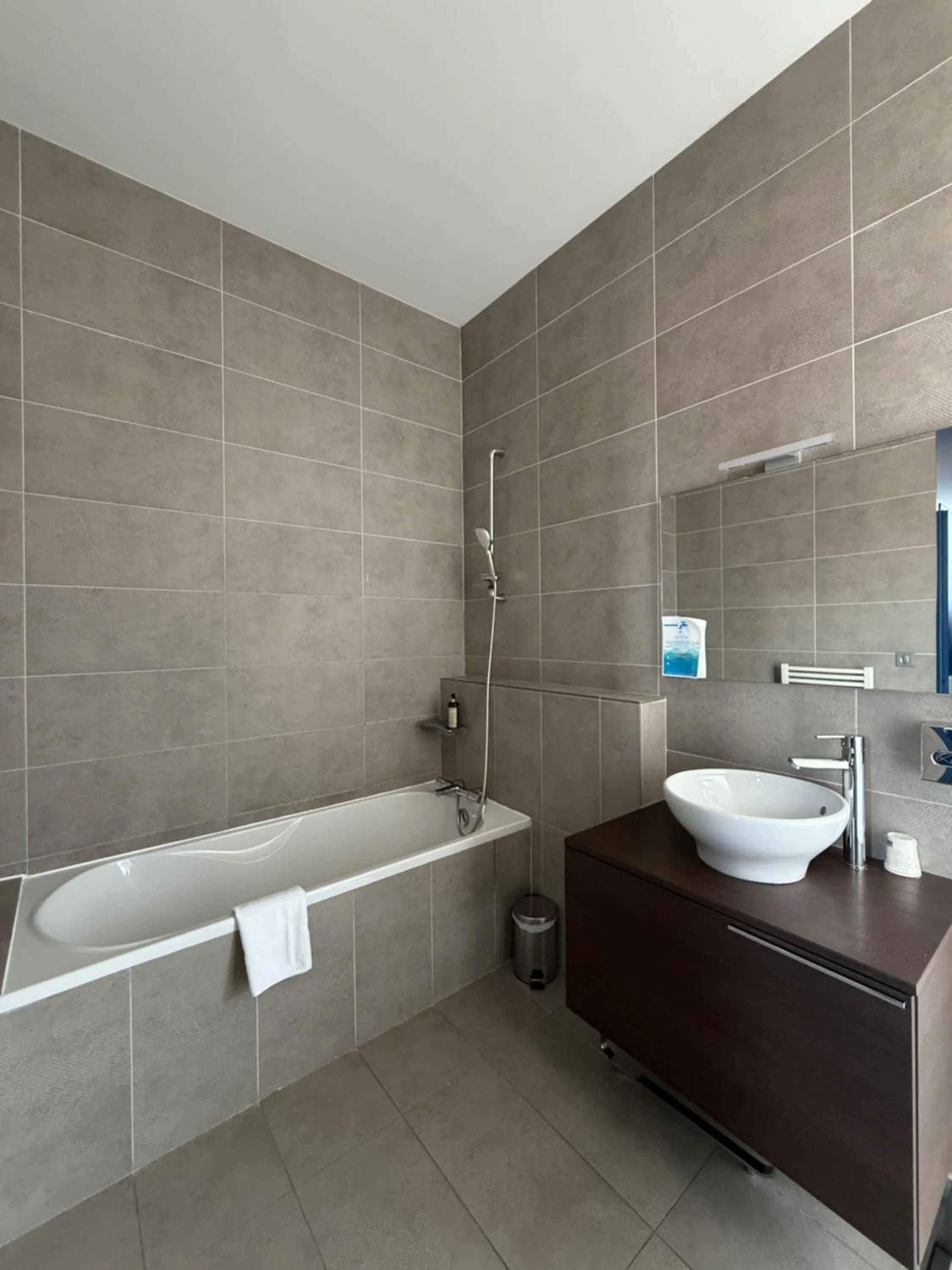 Bathroom in Hôtel De Paris