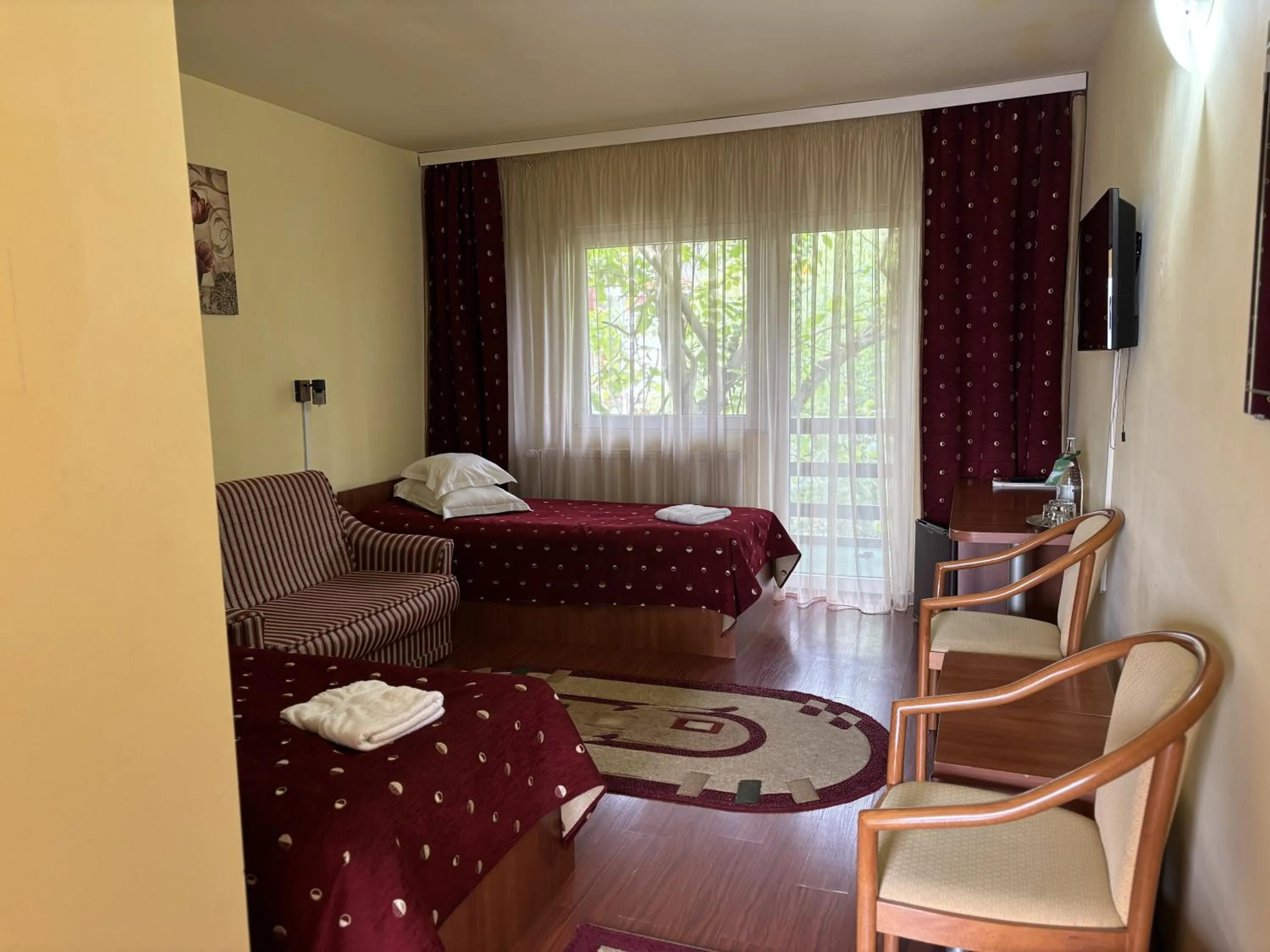 Photo of the whole room in Casa Bazna