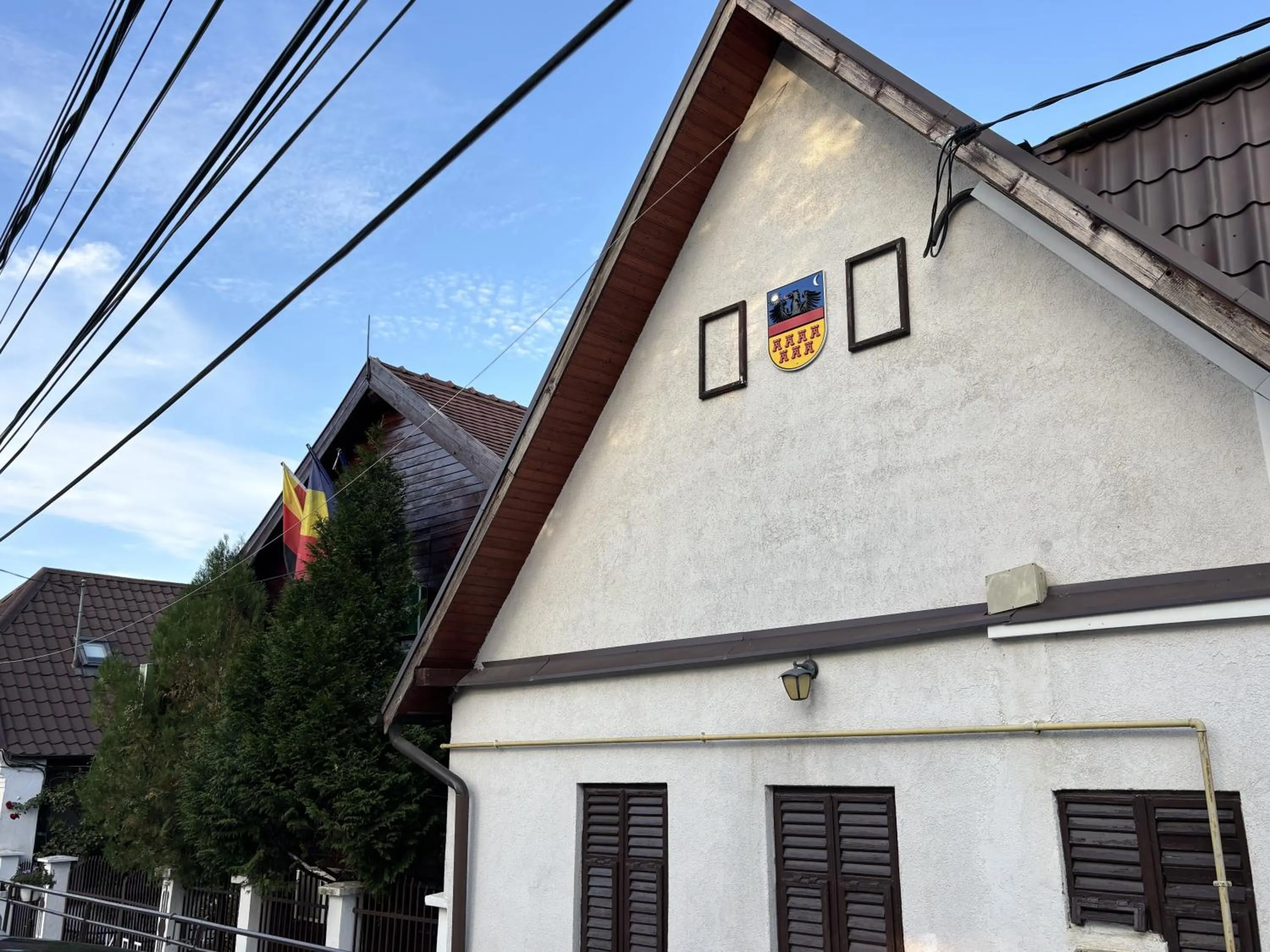 Property building in Casa Bazna