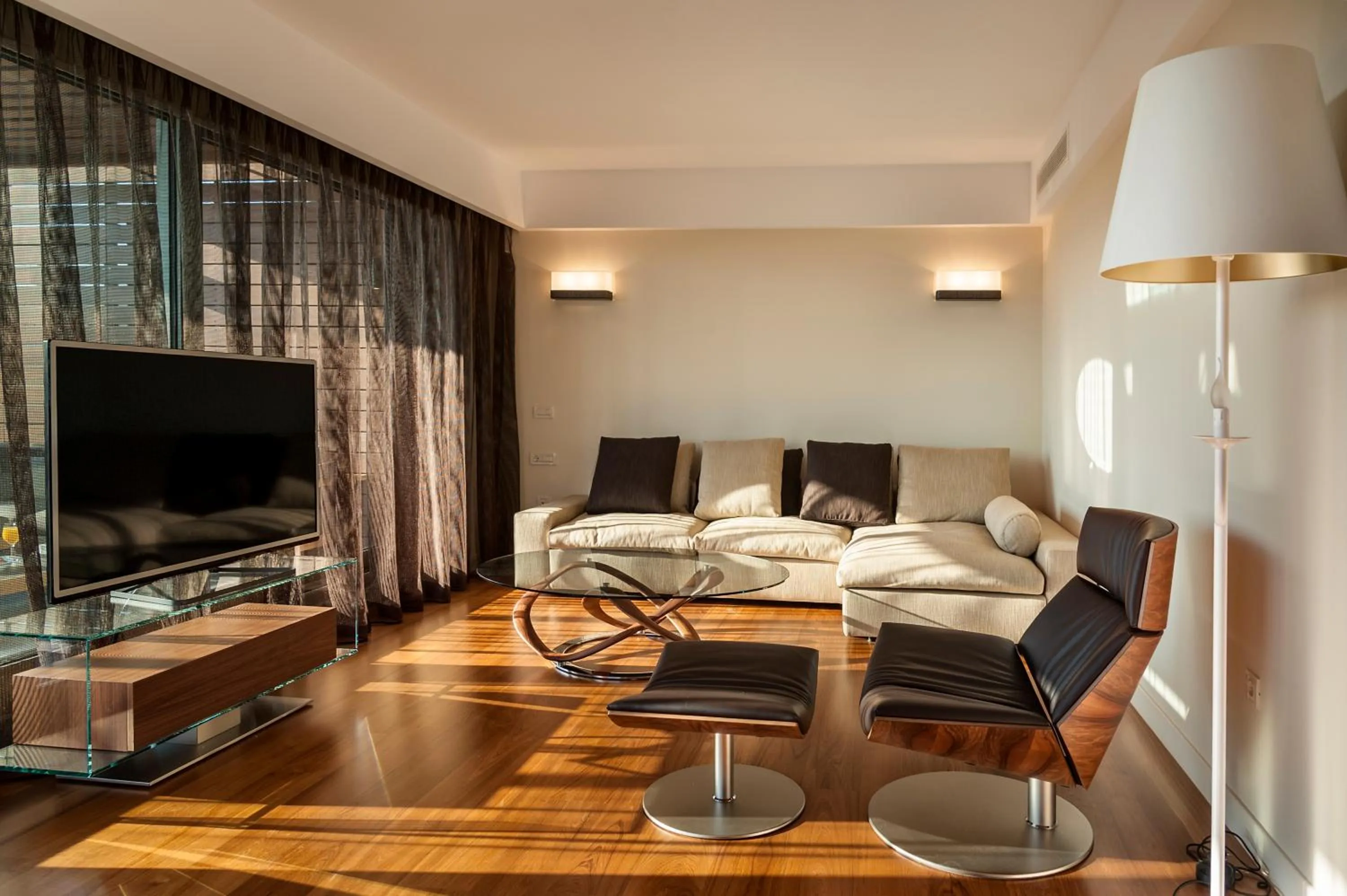 Living room in Samaria Hotel