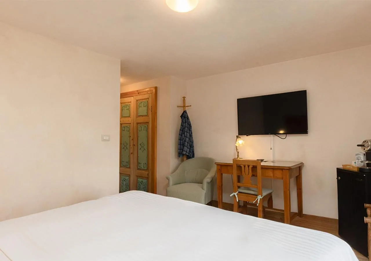 Bedroom, Bed in QC Hotel Bagni Vecchi