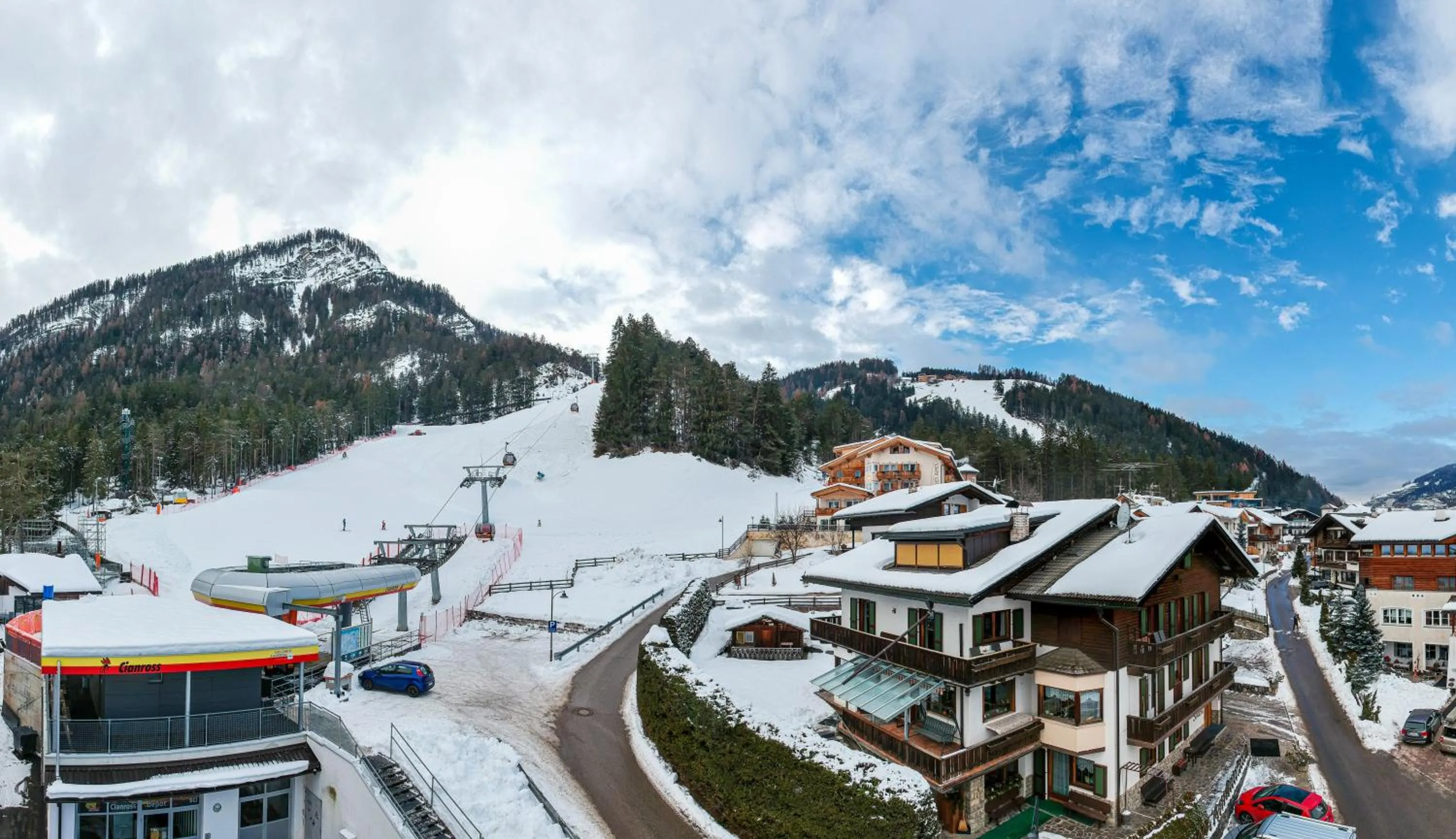 Property building in Residence Soratru