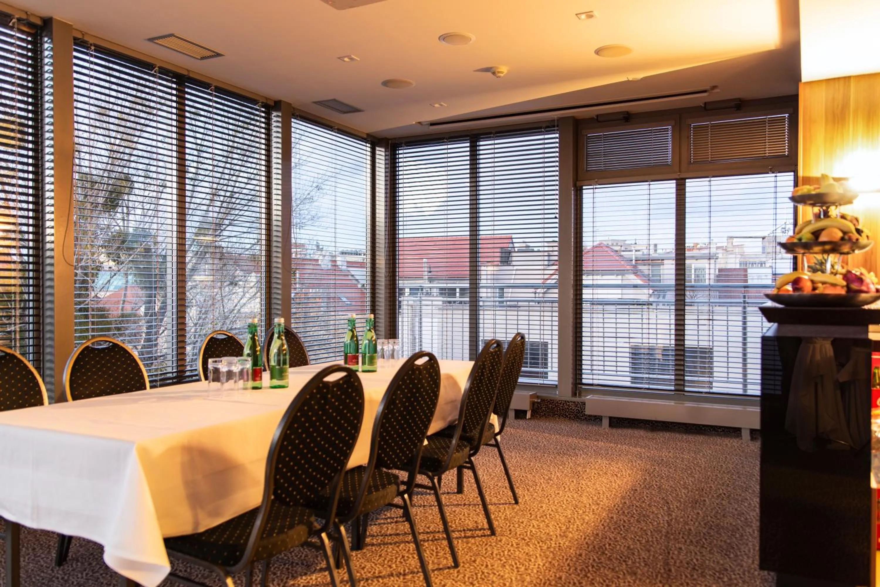 Banquet/Function facilities in Hotel Avance