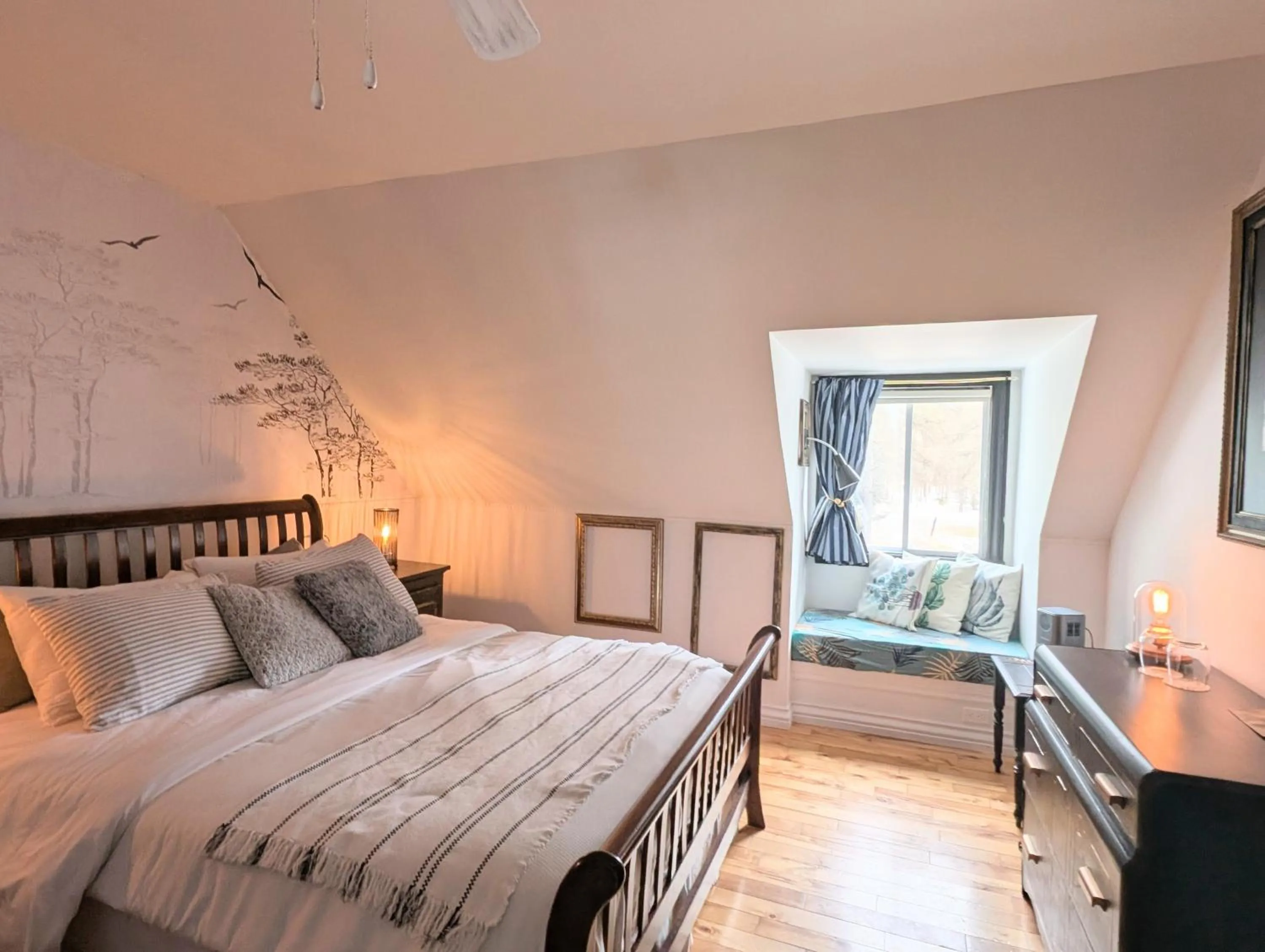 Bedroom, Bed in La Tremblante