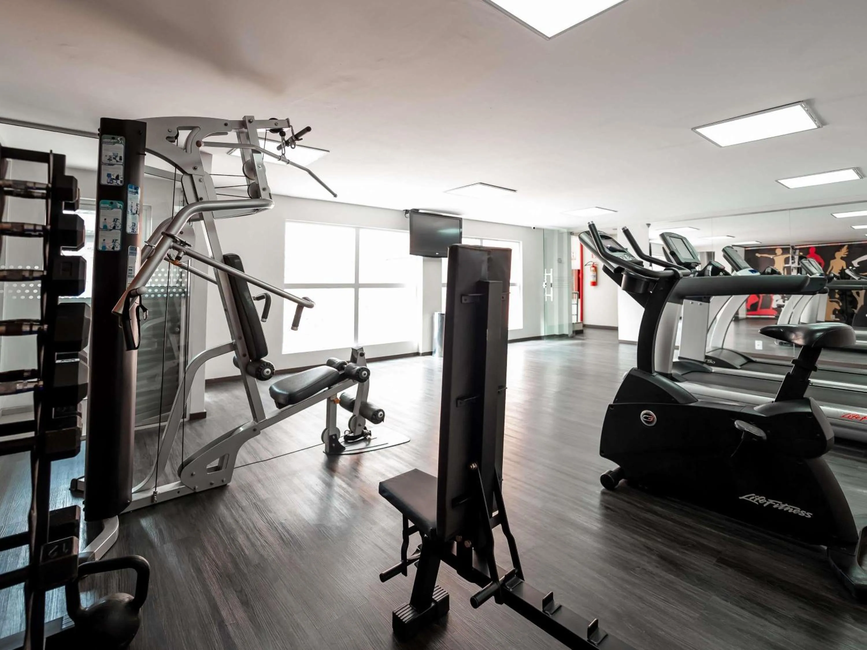 Fitness centre/facilities in ibis Styles Belem Nazare