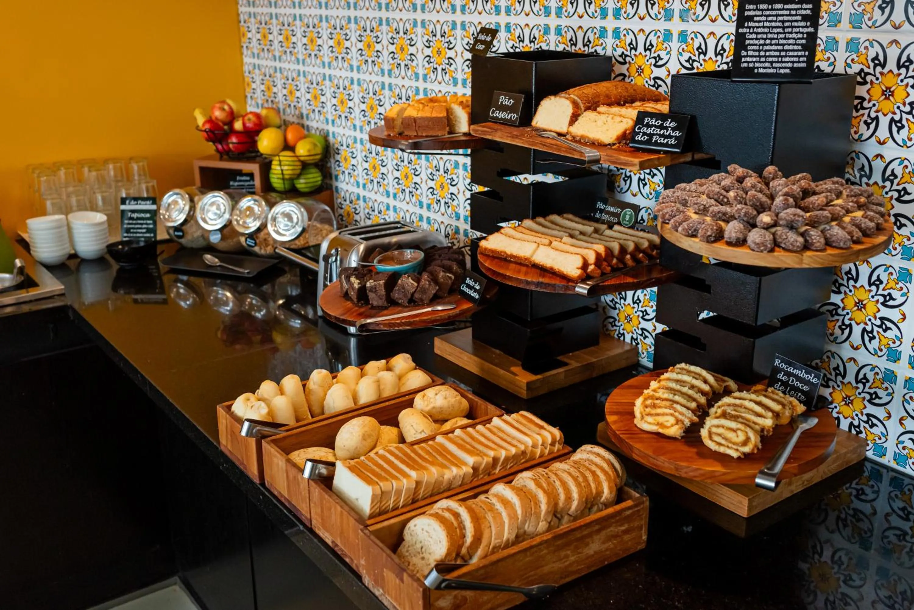 Breakfast in ibis Styles Belem Nazare