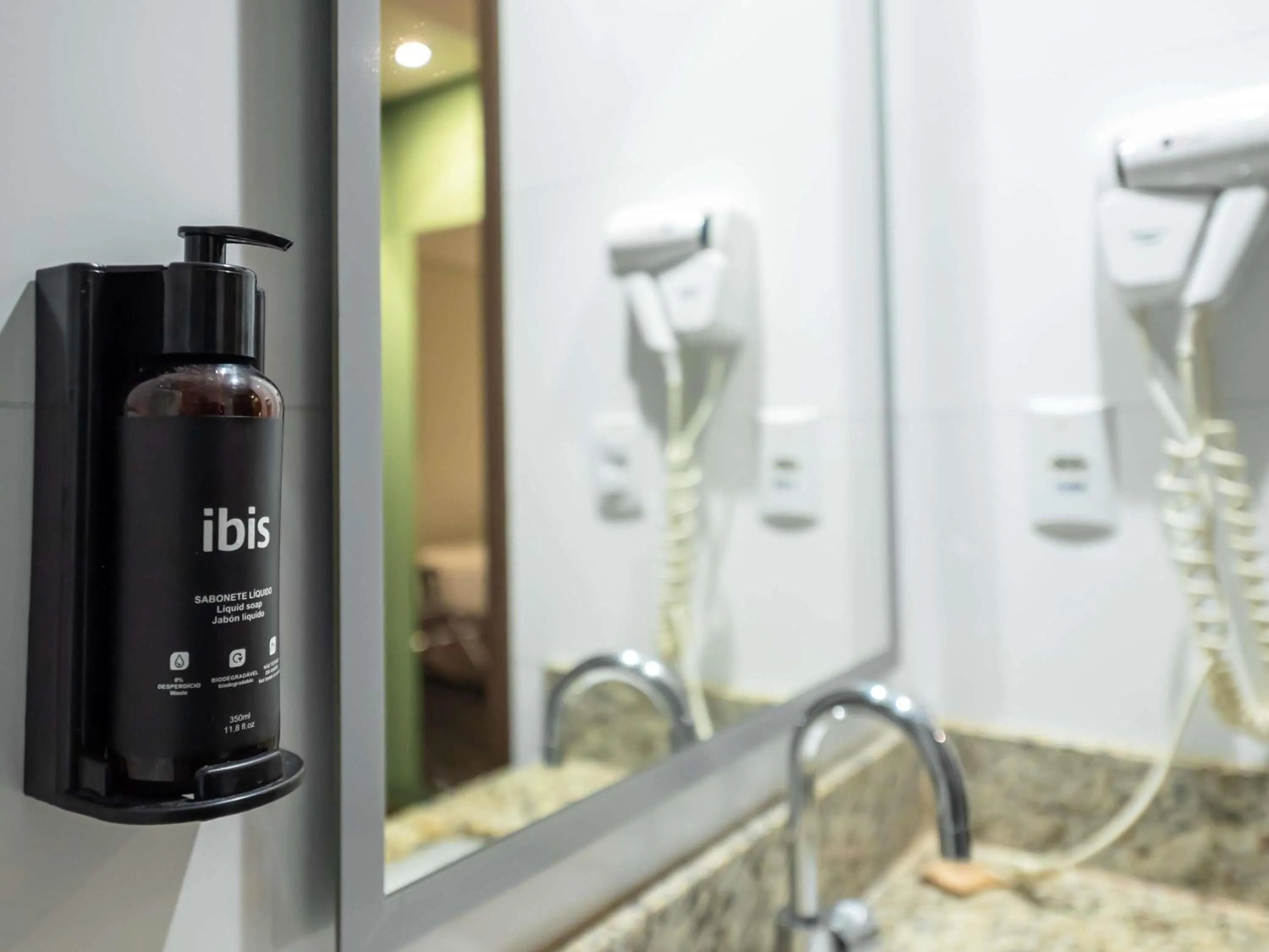 Bedroom in ibis Styles Belem Nazare