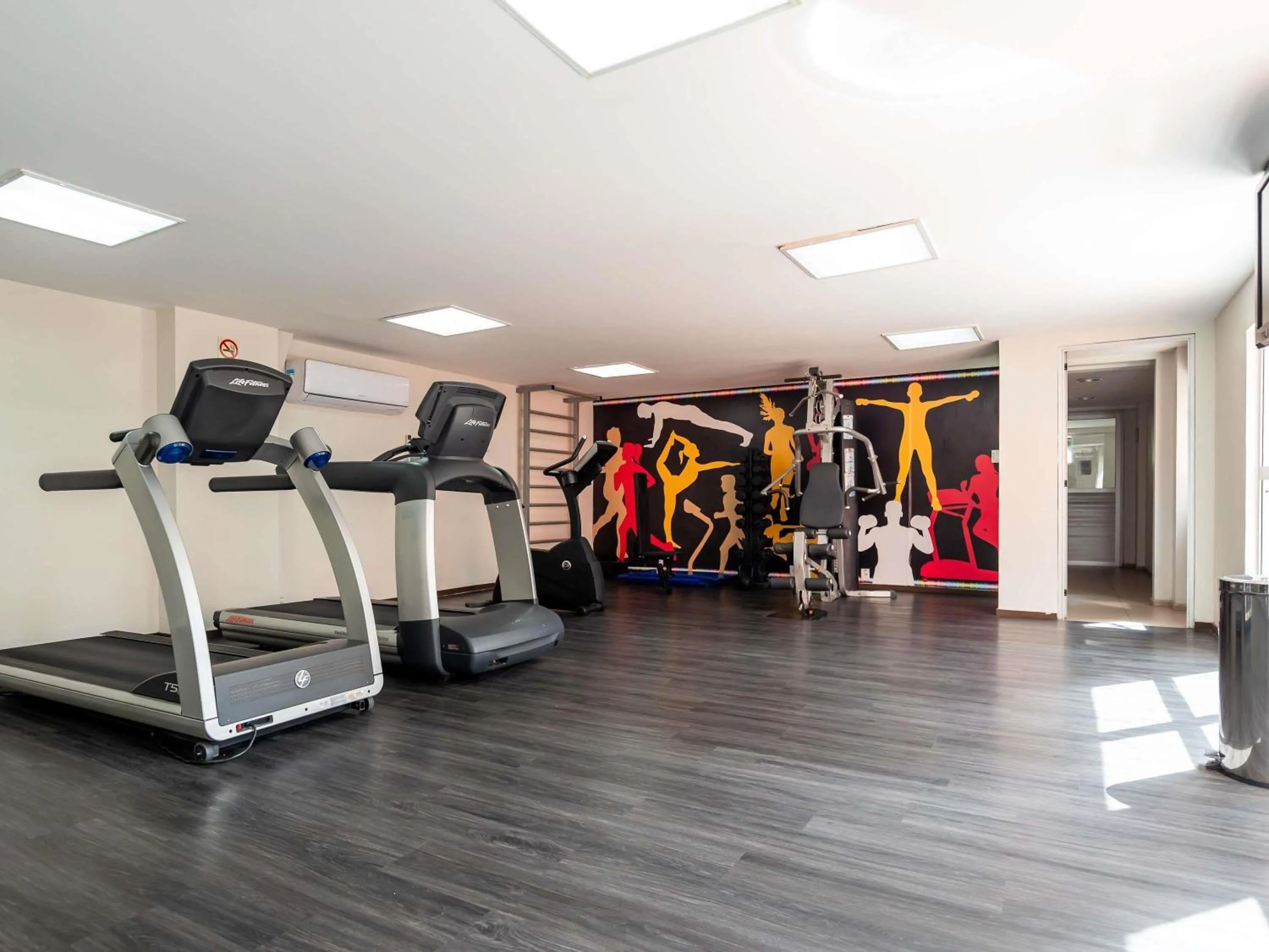 Fitness centre/facilities in ibis Styles Belem Nazare