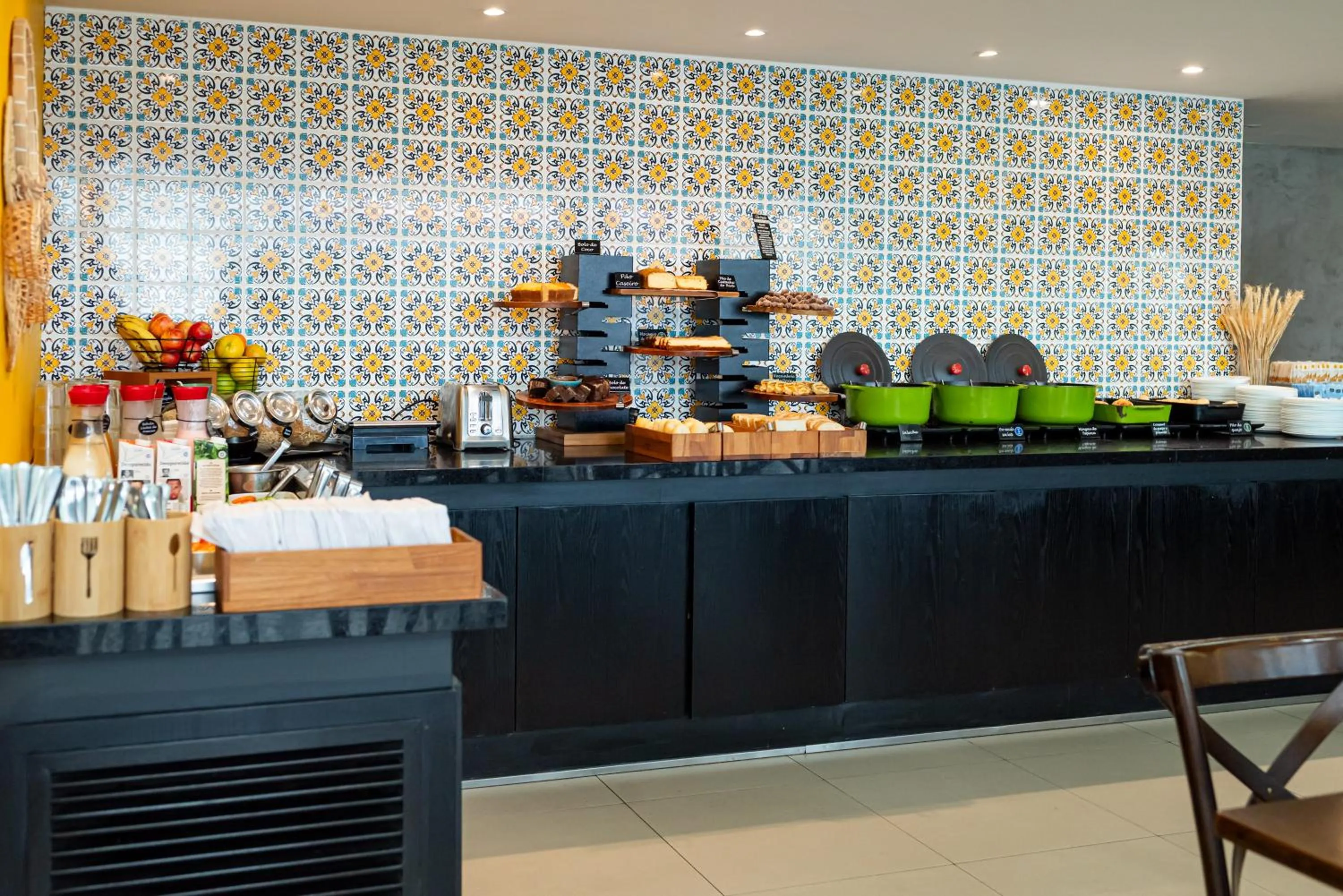 Breakfast in ibis Styles Belem Nazare