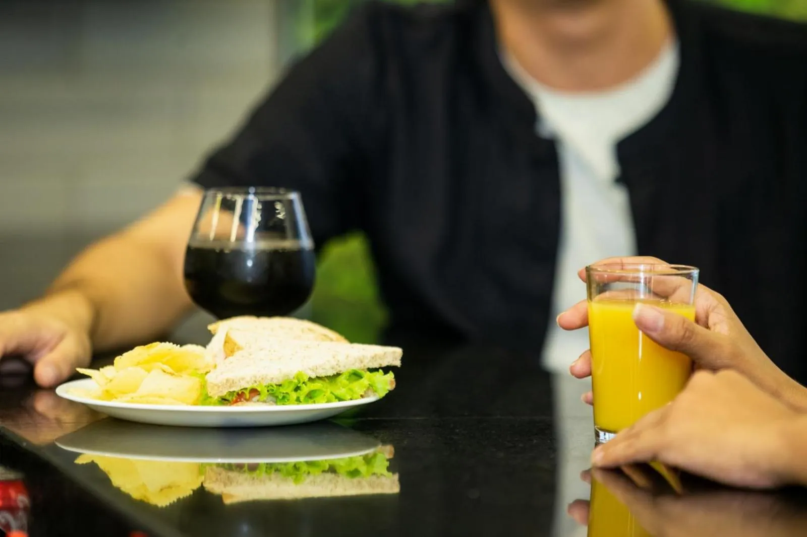 Food and drinks in ibis Styles Belem Nazare