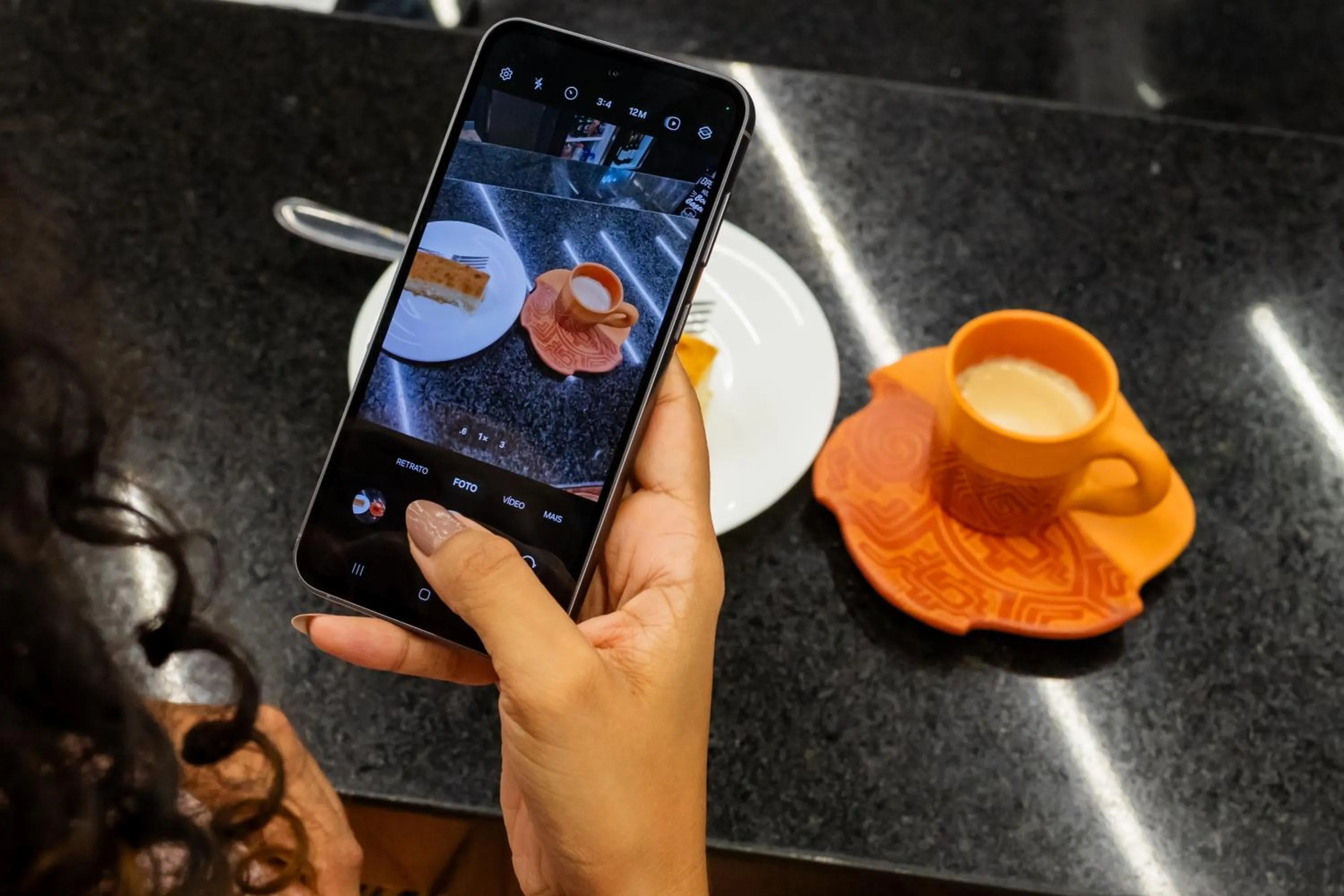 Food and drinks in ibis Styles Belem Nazare