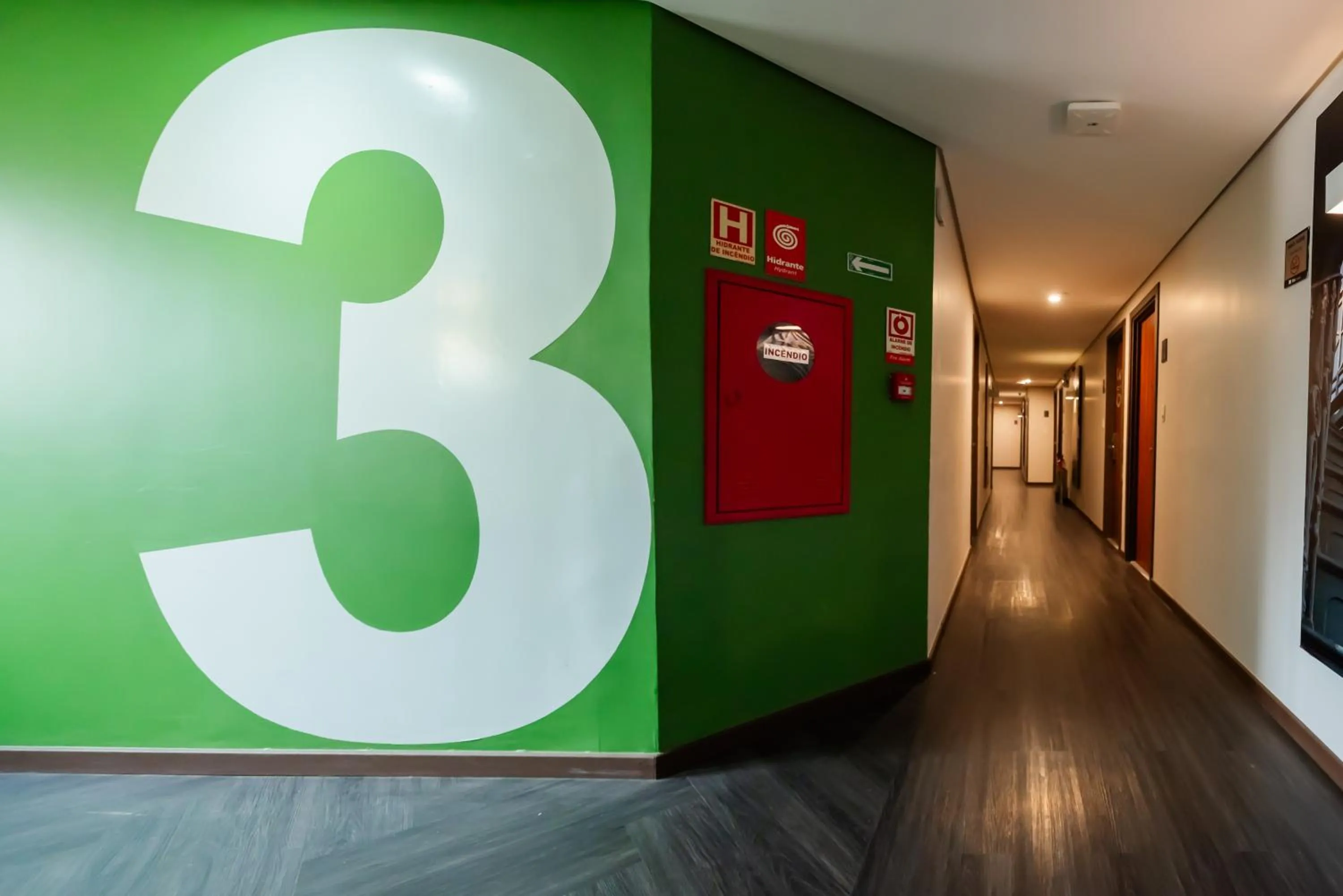 Property building in ibis Styles Belem Nazare