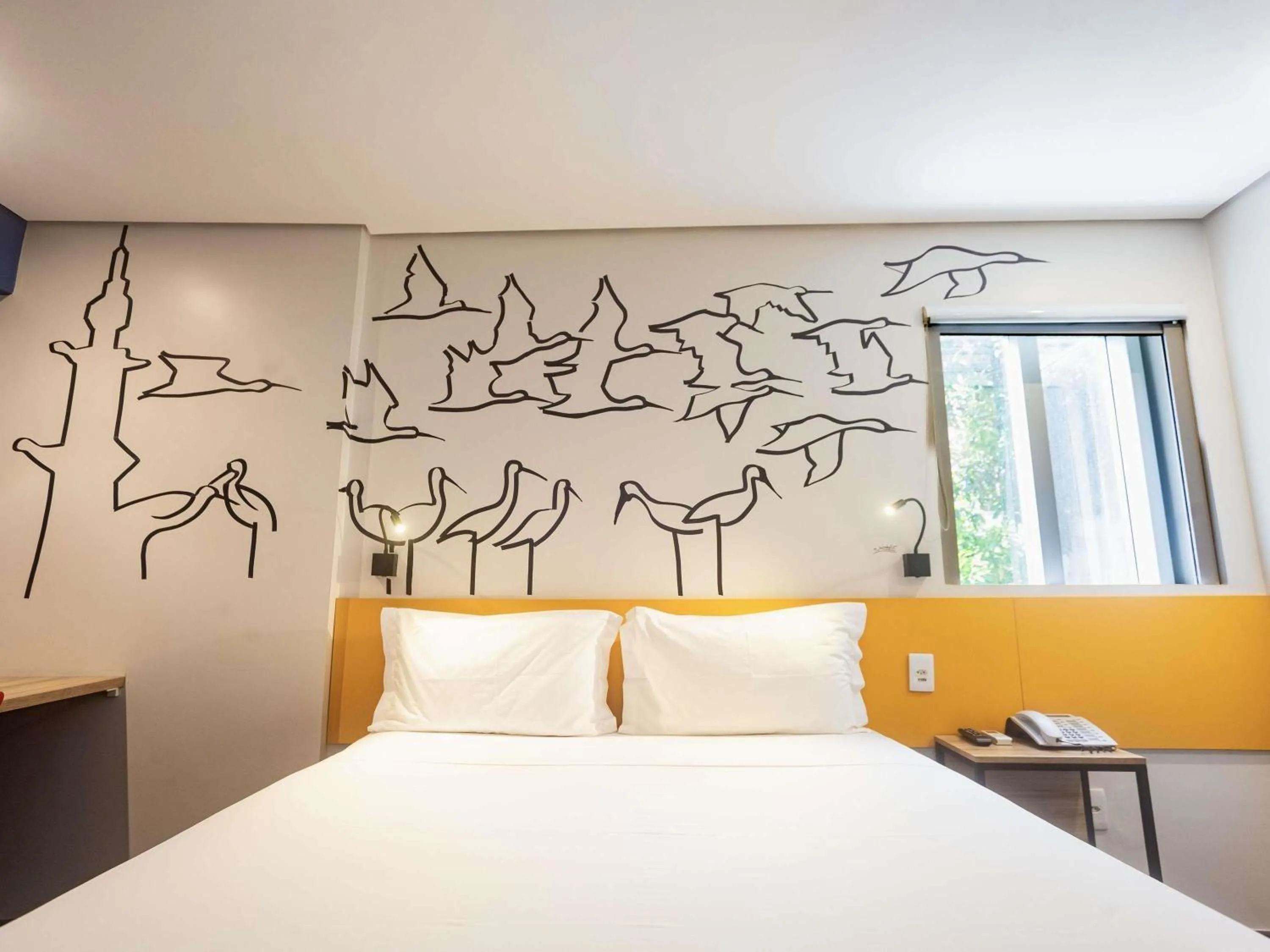 Bedroom, Bed in ibis Styles Belem Nazare