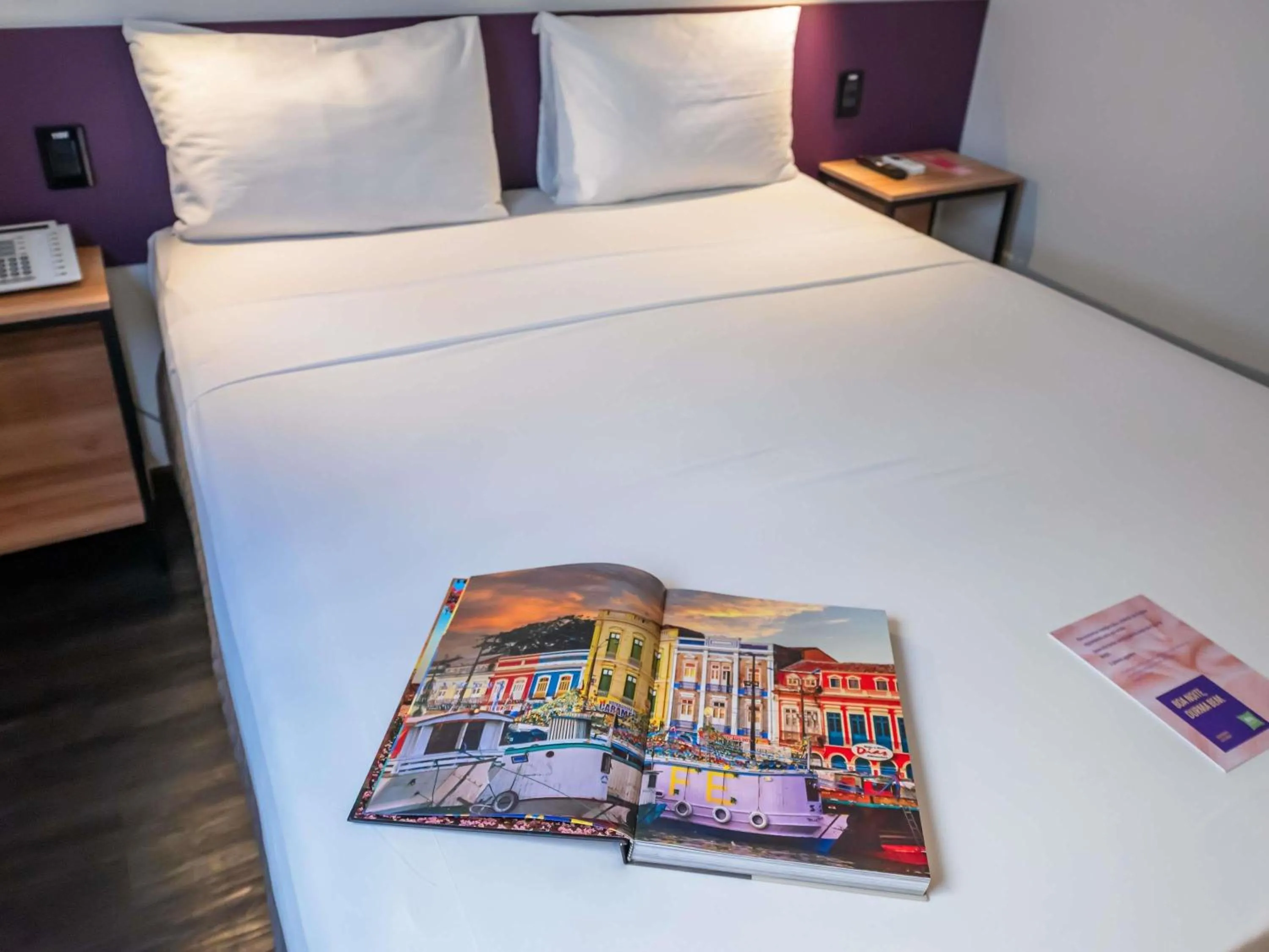 Bedroom, Bed in ibis Styles Belem Nazare