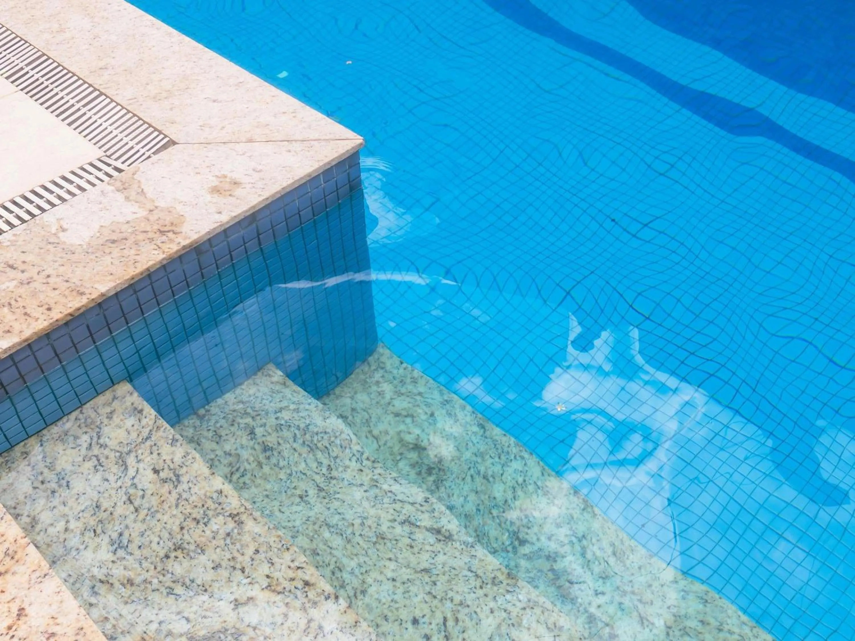 Pool view in ibis Styles Belem Nazare