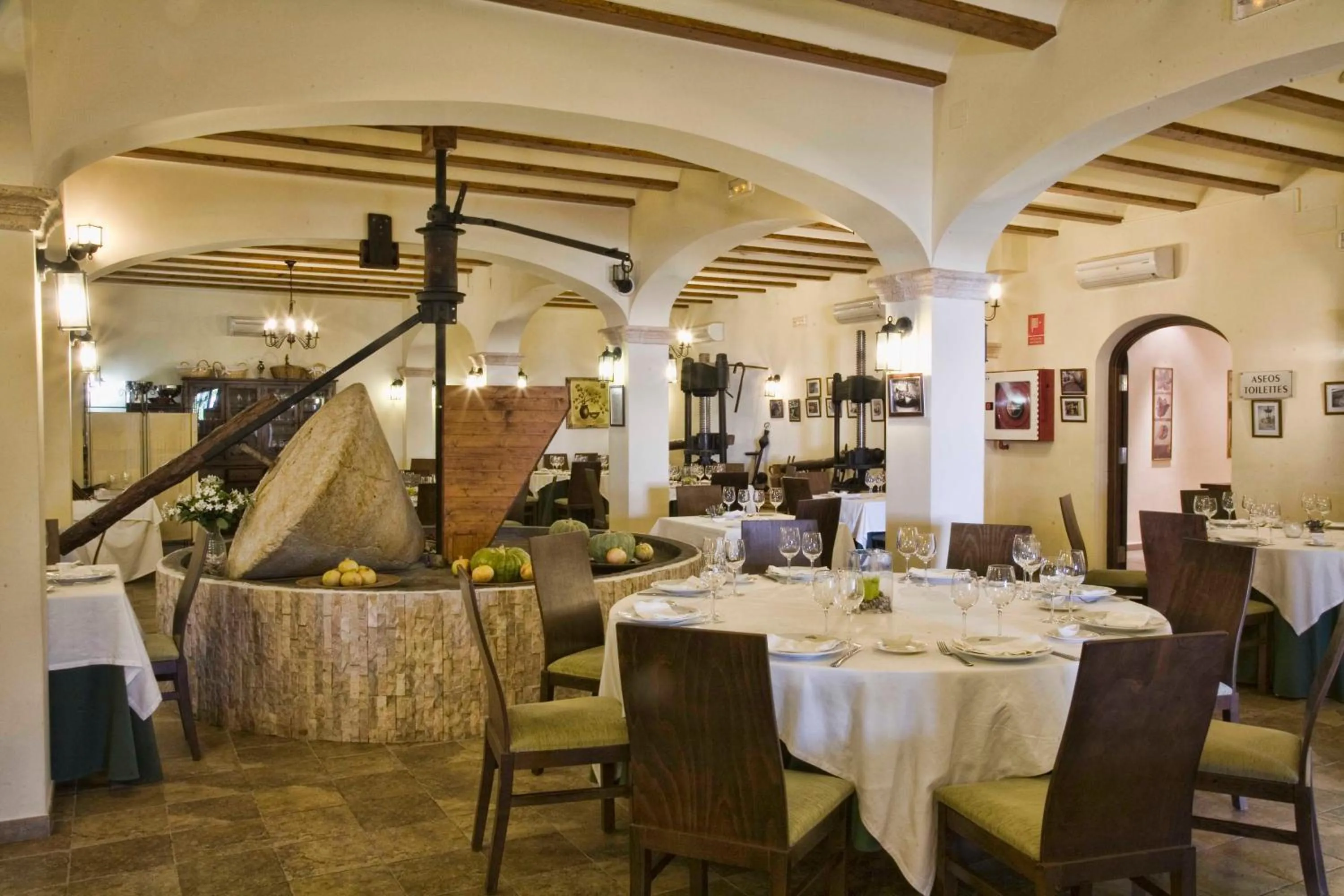 Restaurant/places to eat in Hotel Tossal d'Altea