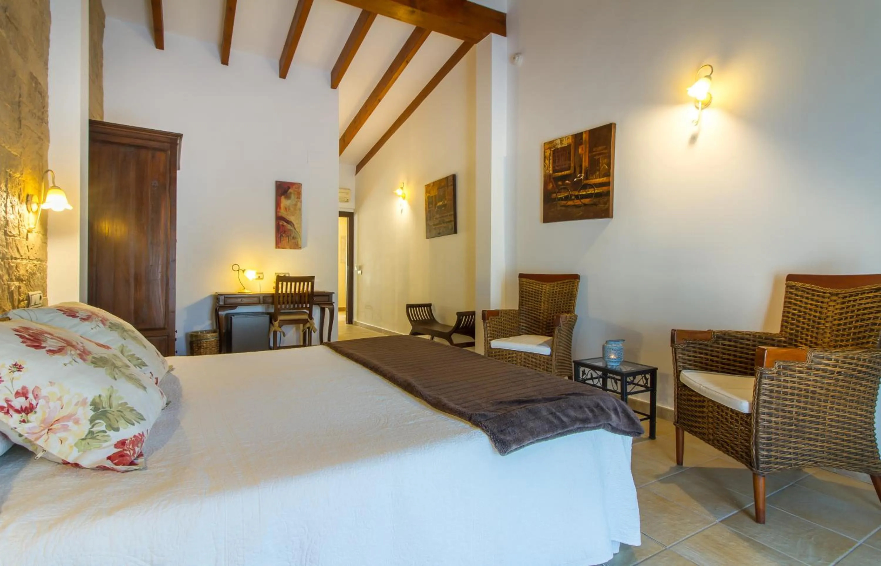 Photo of the whole room, Bed in Hotel Tossal d'Altea