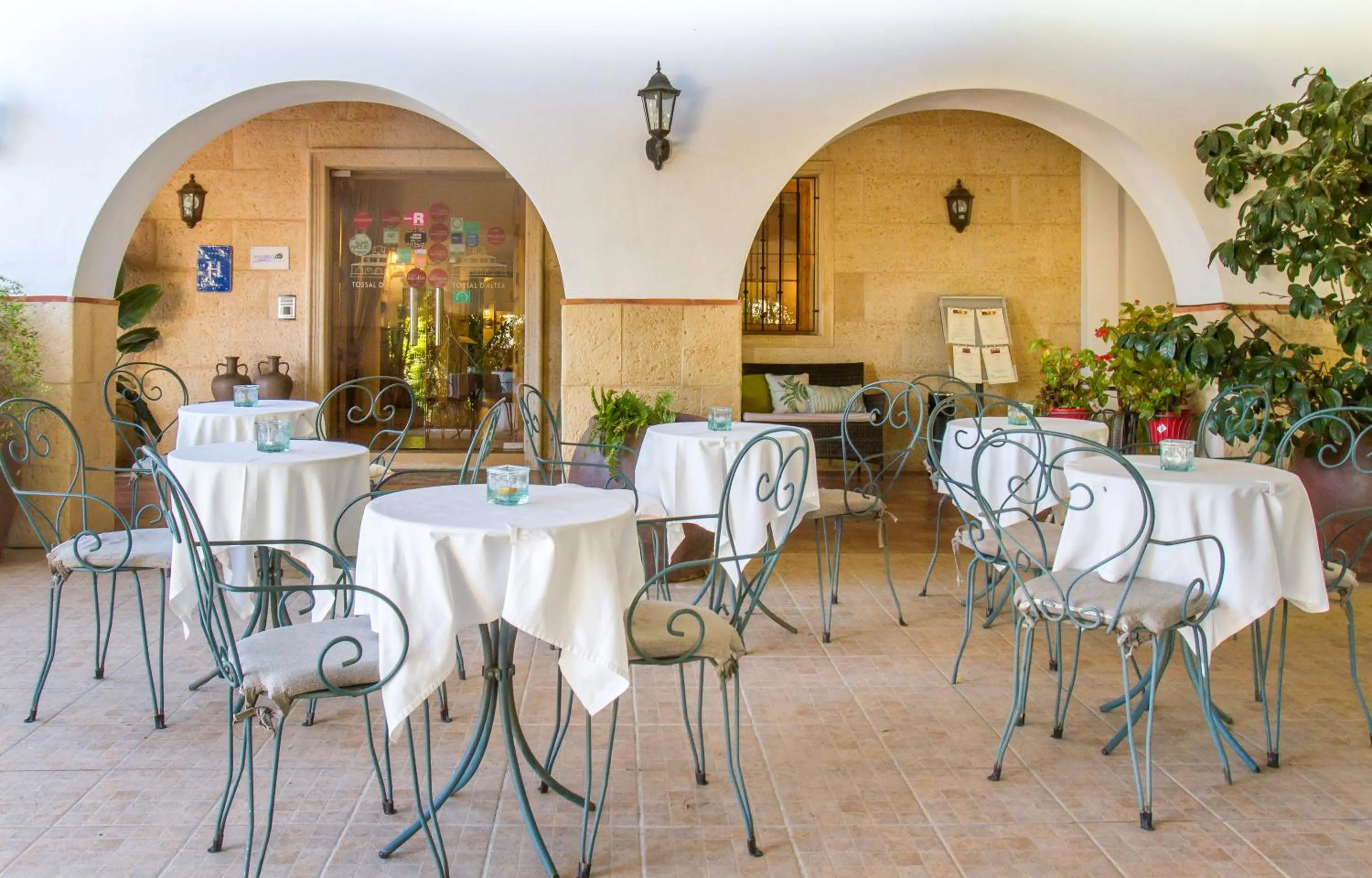 Patio in Hotel Tossal d'Altea