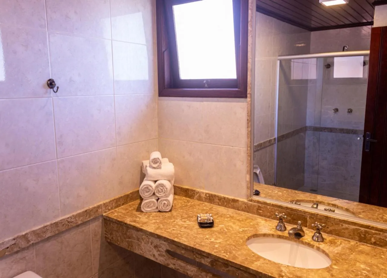 Double Room with Balcony and Sea View in Hotel Ilha Branca Inn