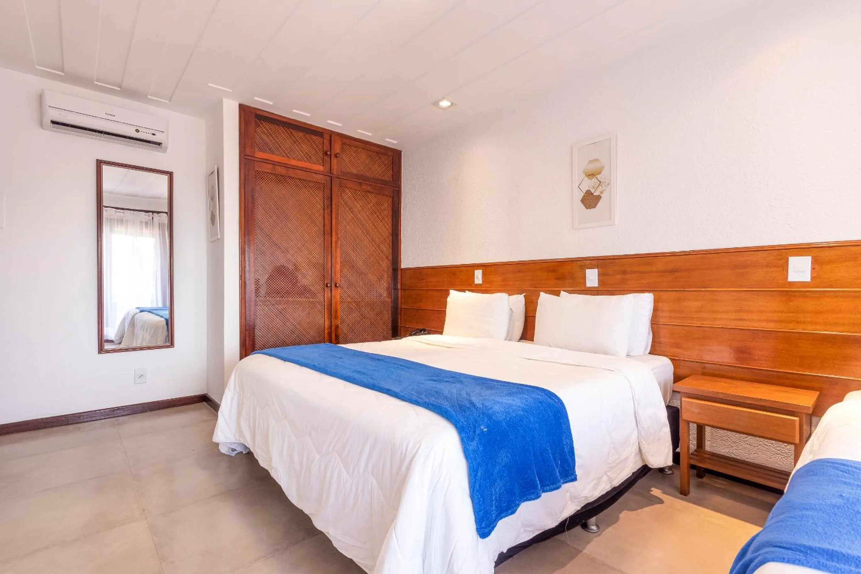 Bed in Hotel Ilha Branca Inn