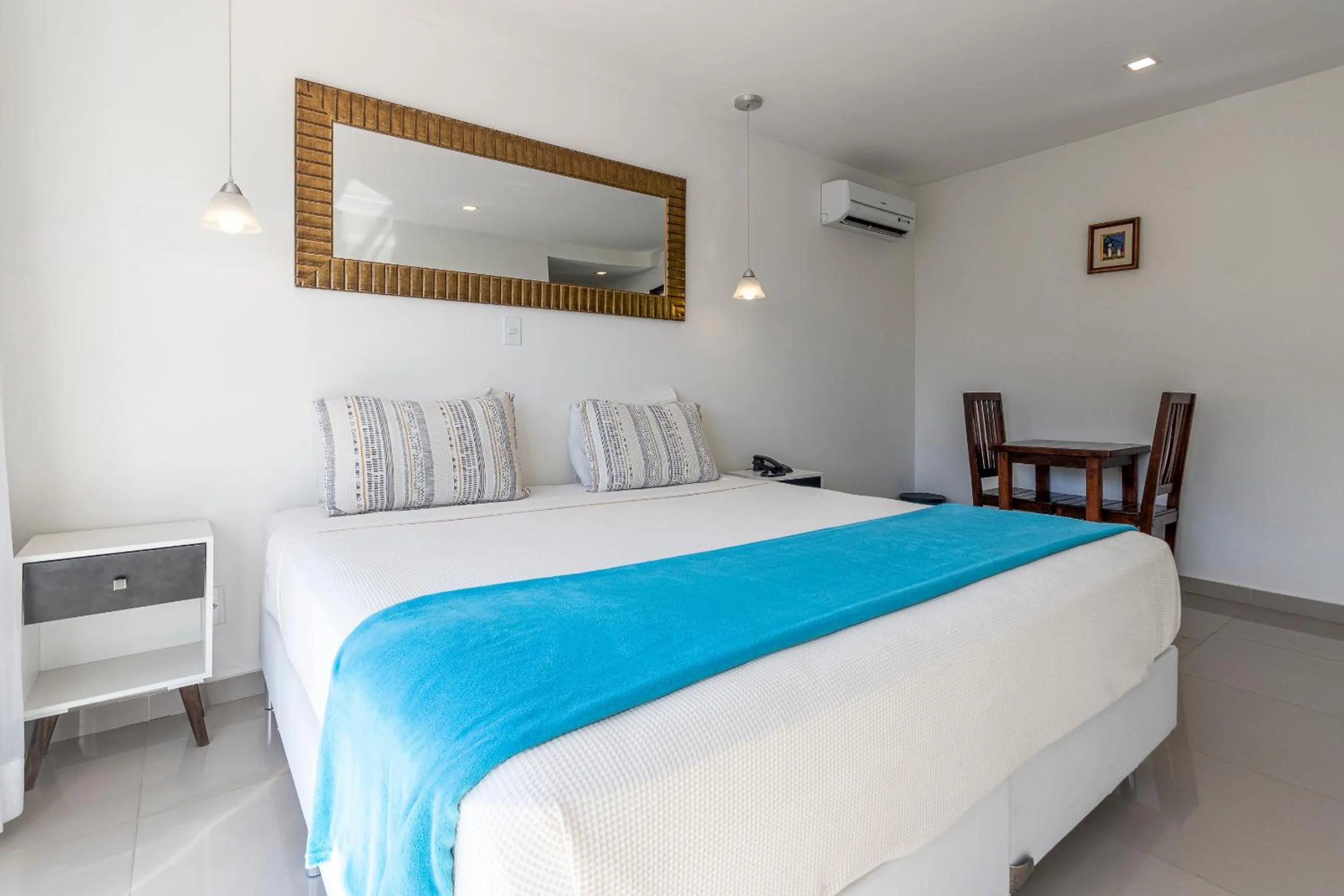 Bed in Hotel Ilha Branca Inn