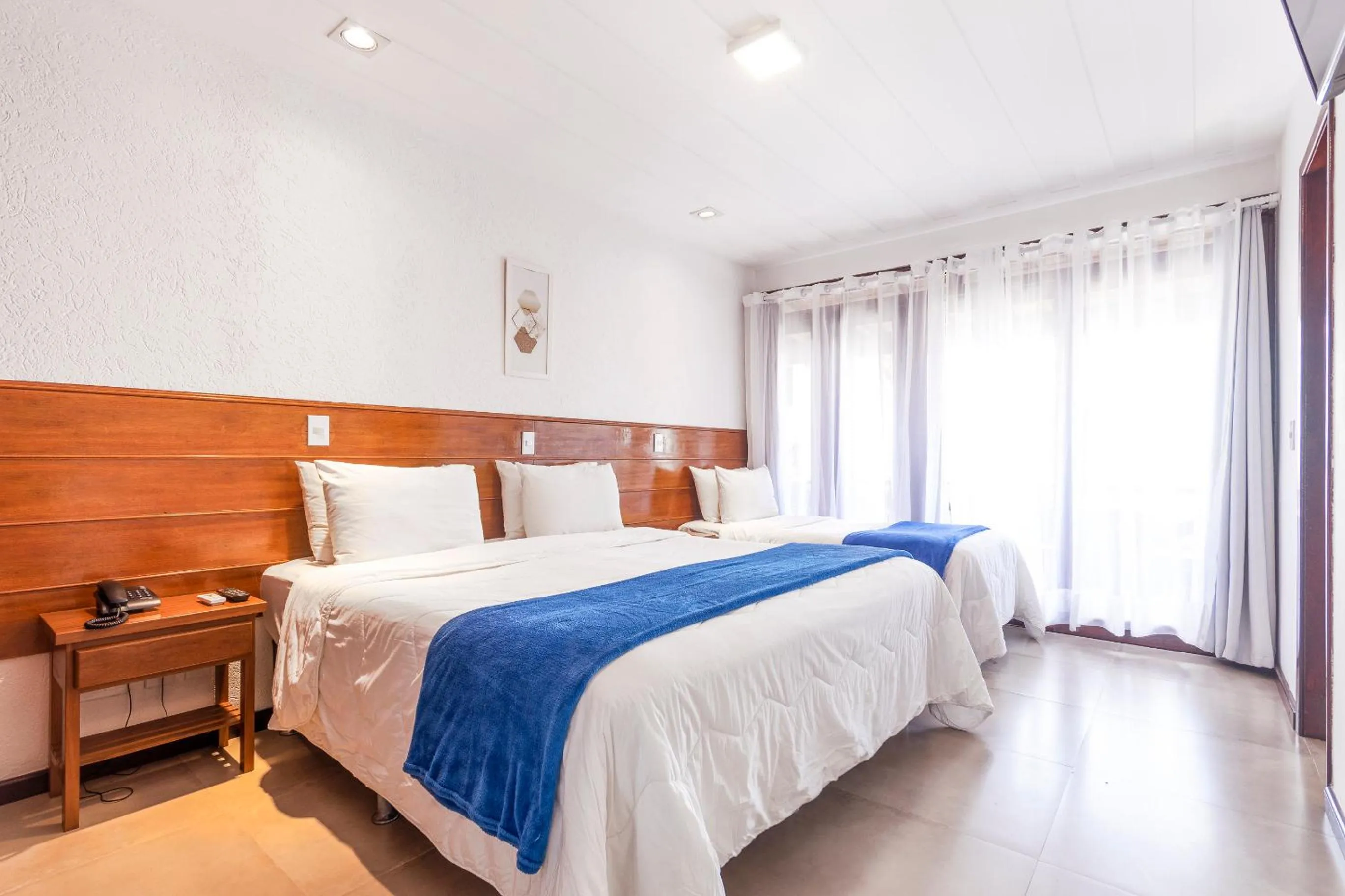 Bed in Hotel Ilha Branca Inn