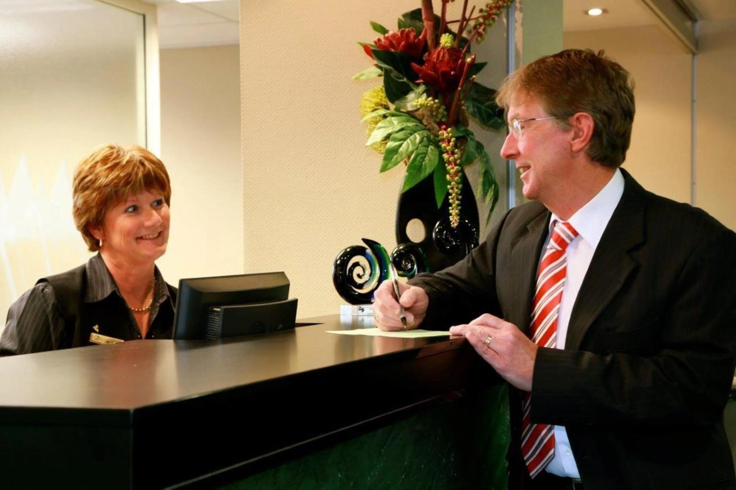 People in Distinction Luxmore Hotel