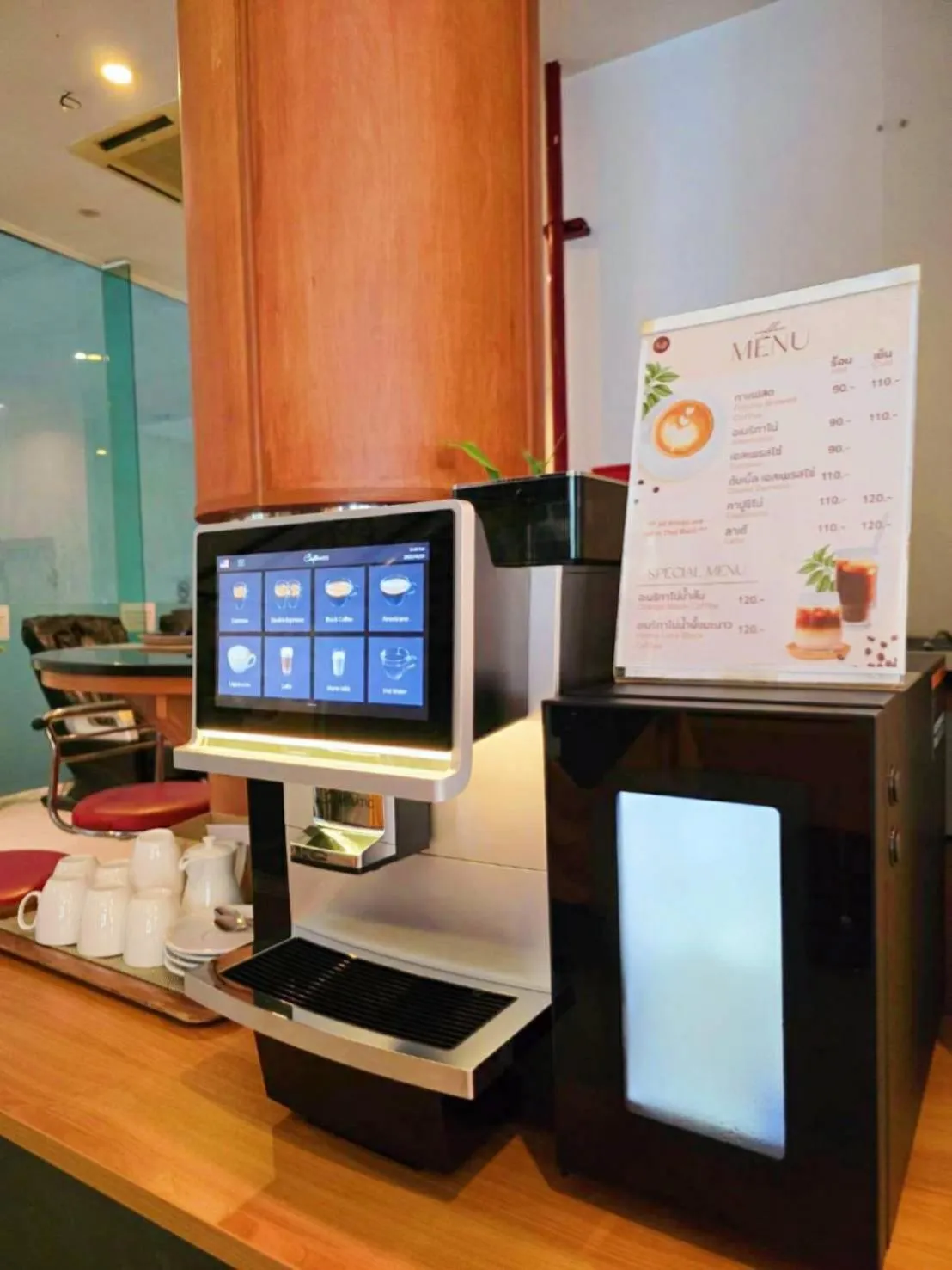 Coffee/tea facilities in Baron Beach Hotel