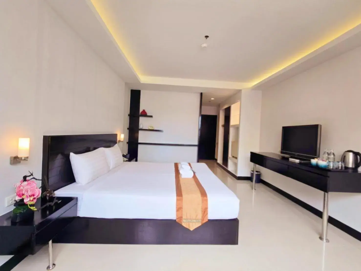 Superior Double or Twin Room in Baron Beach Hotel Superior Double or Twin Room in Baron Beach Hotel