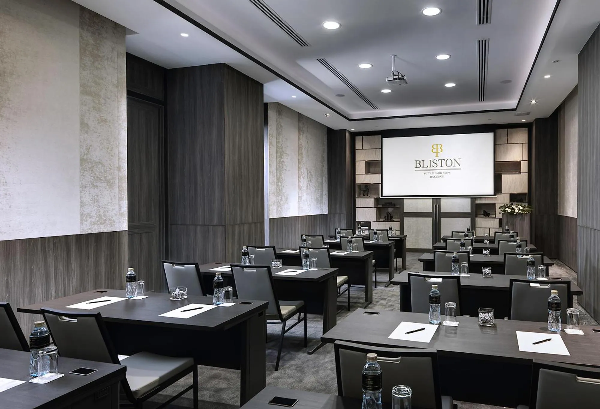 Banquet/Function facilities in Bliston Suwan Park View