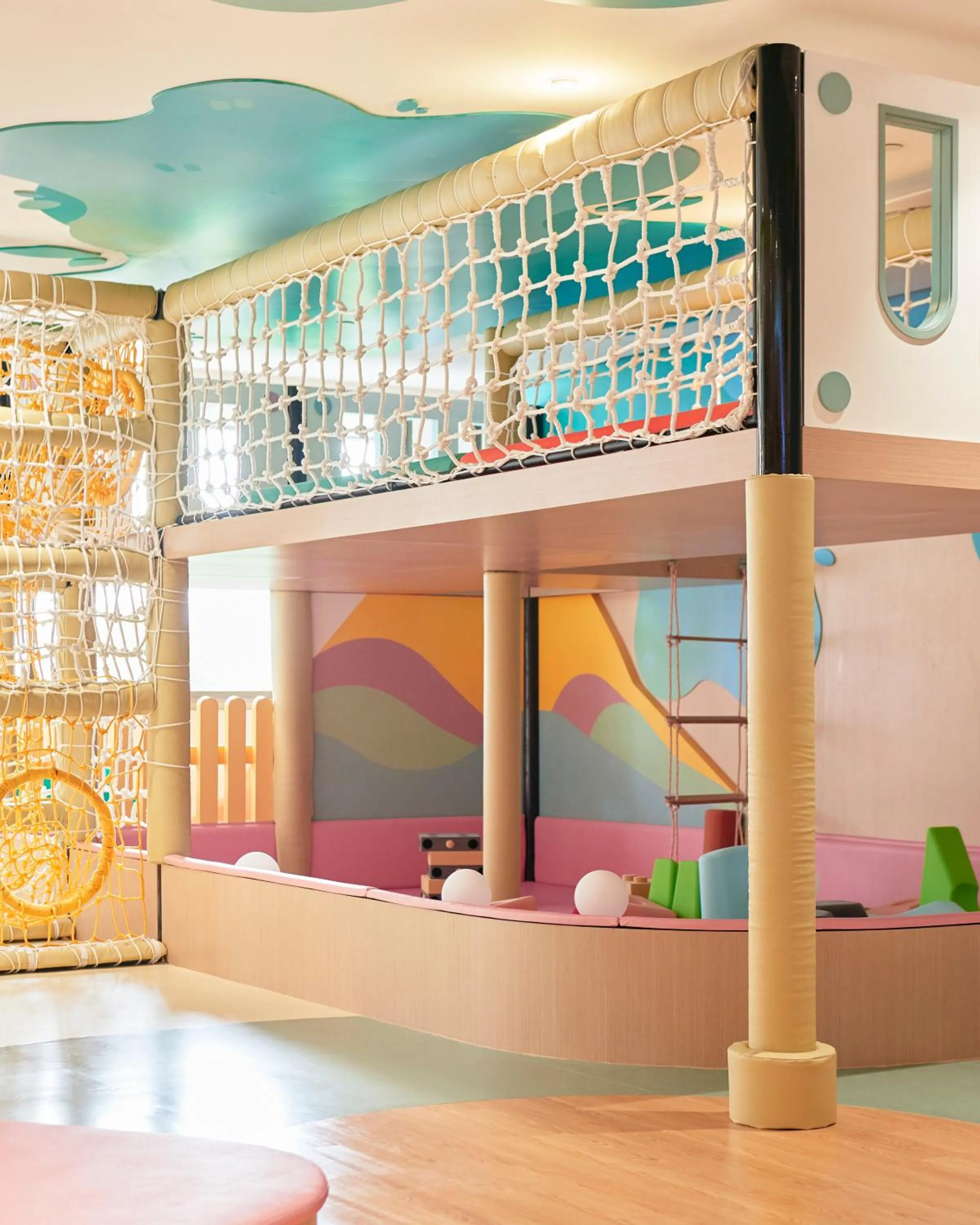 Kids's club in Bliston Suwan Park View