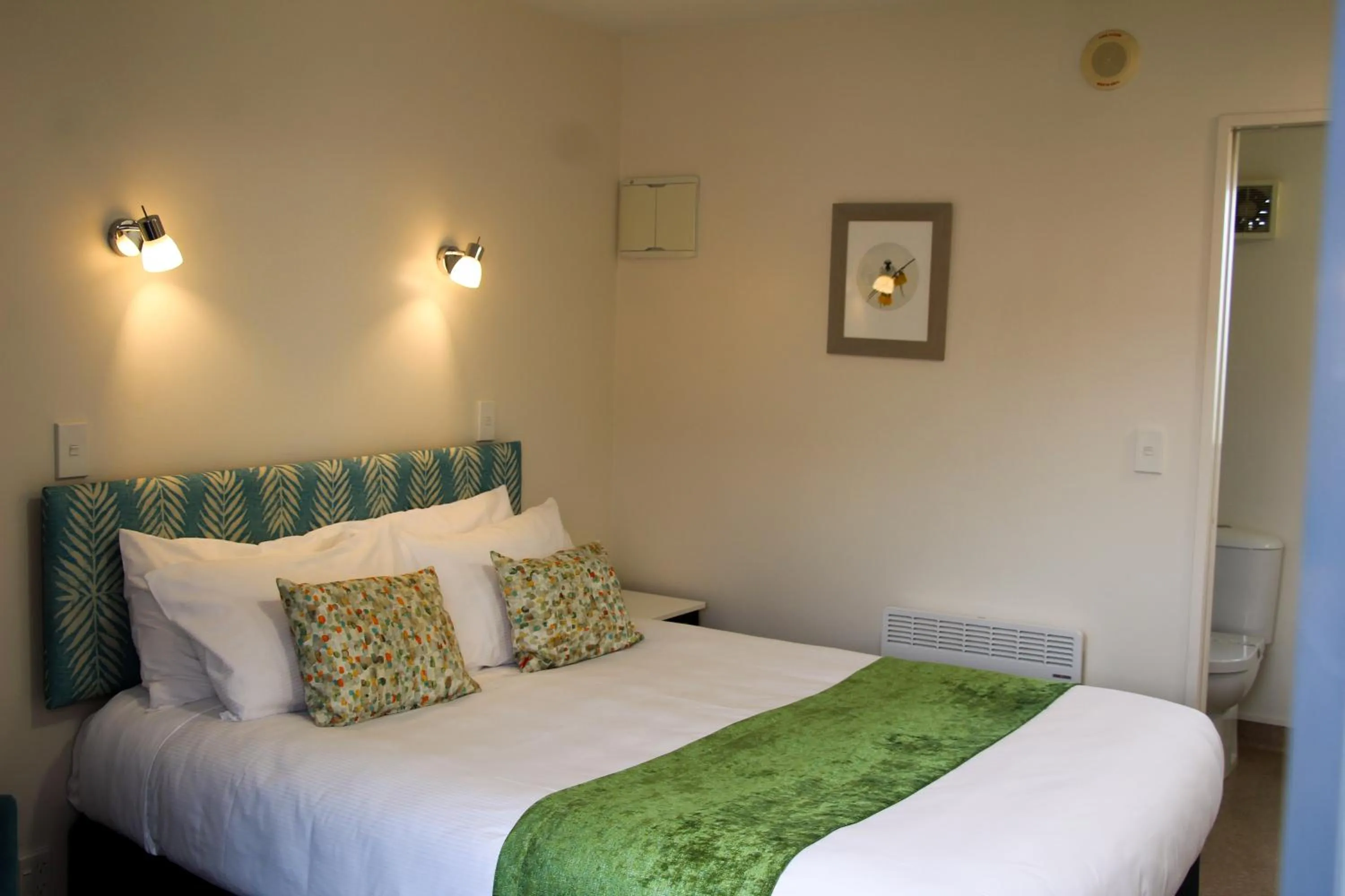 Bed in Bella Vista Motel Mosgiel