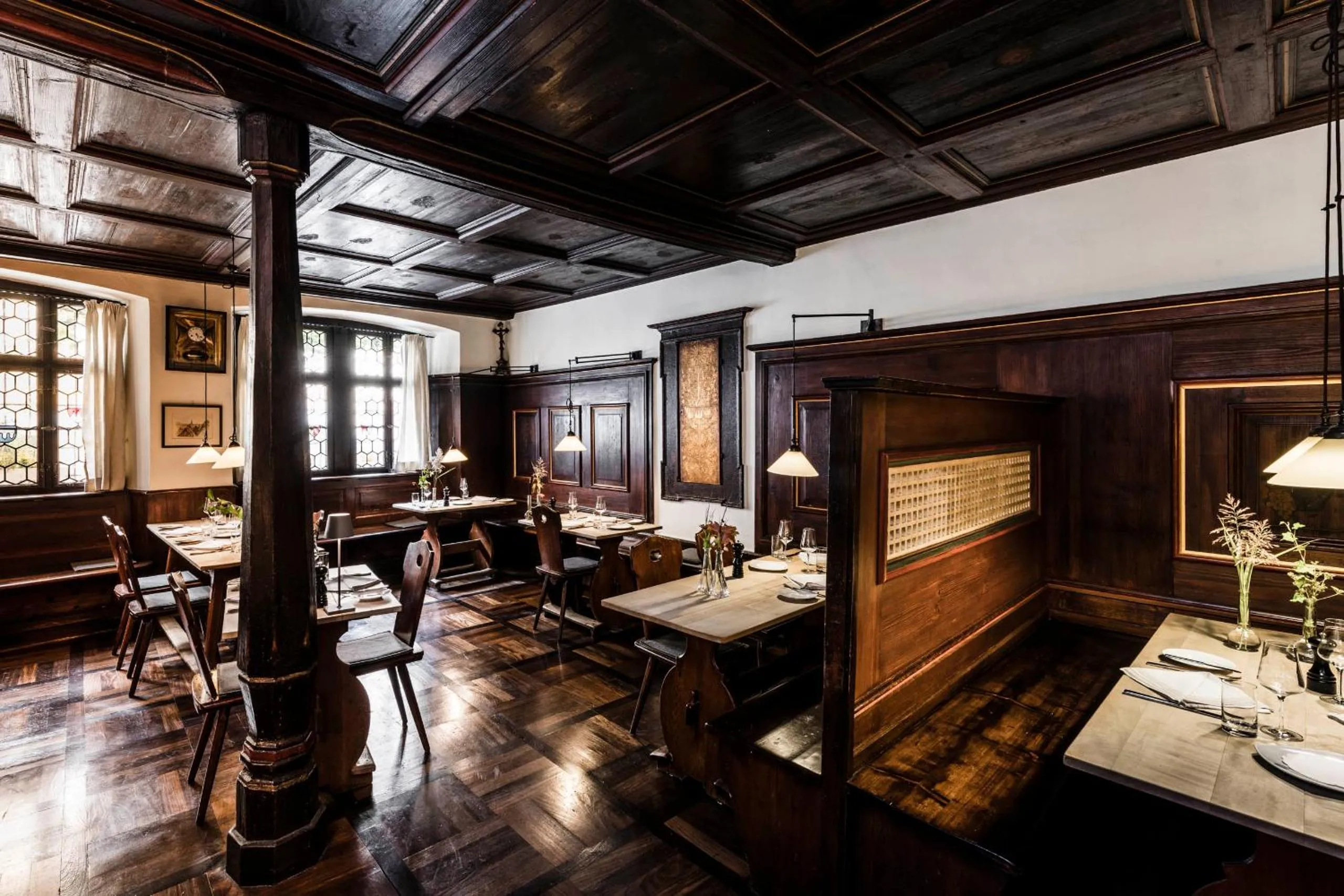 Restaurant/places to eat in Romantik Hotel Zur Schwane