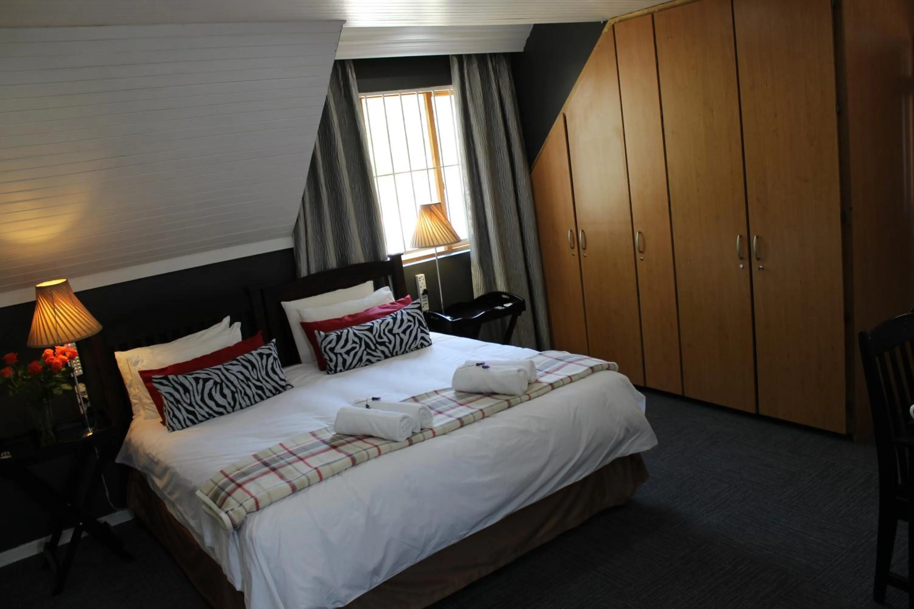 Photo of the whole room, Bed in 3 Liebeloft Guest House