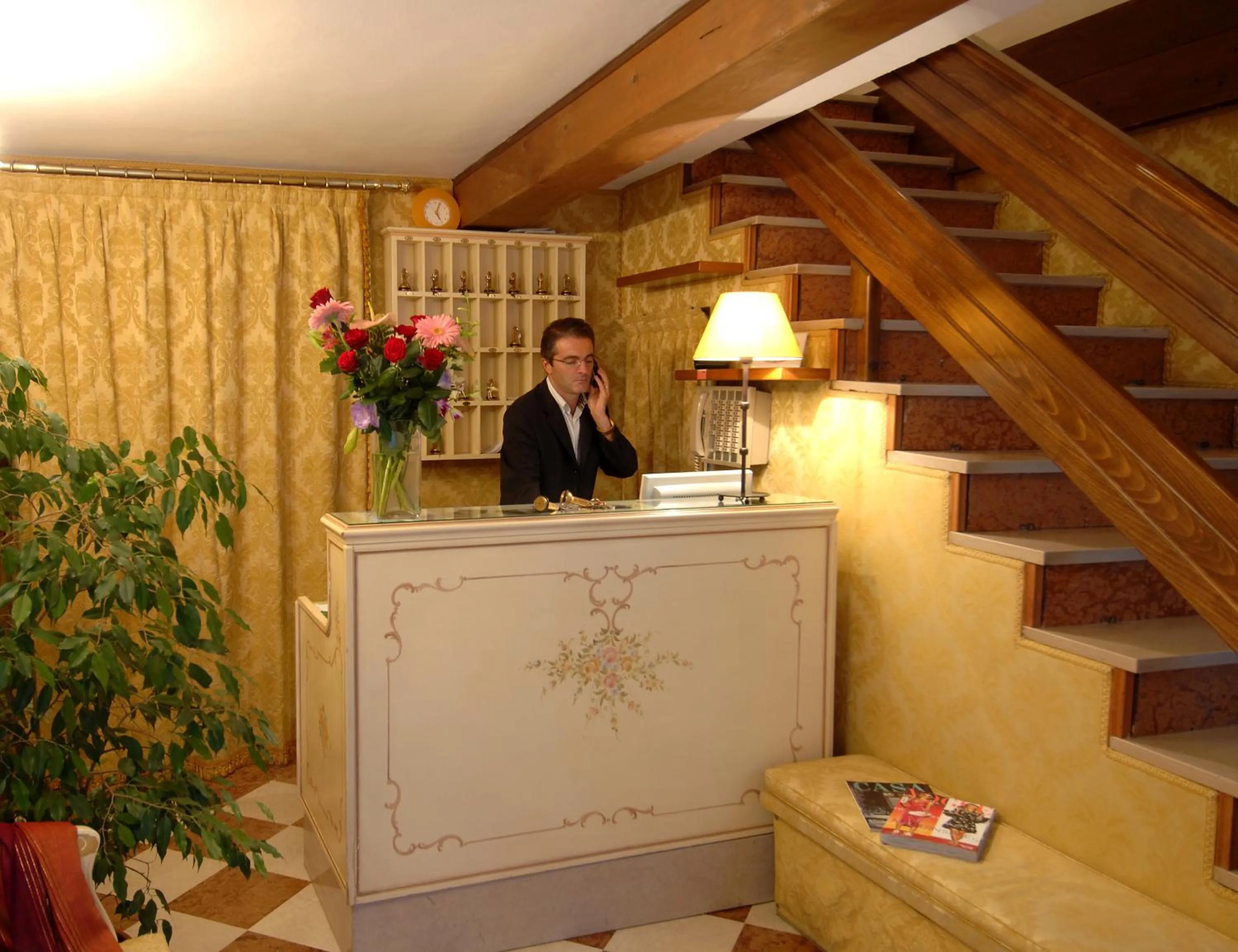 Staff in Hotel Al Vagon